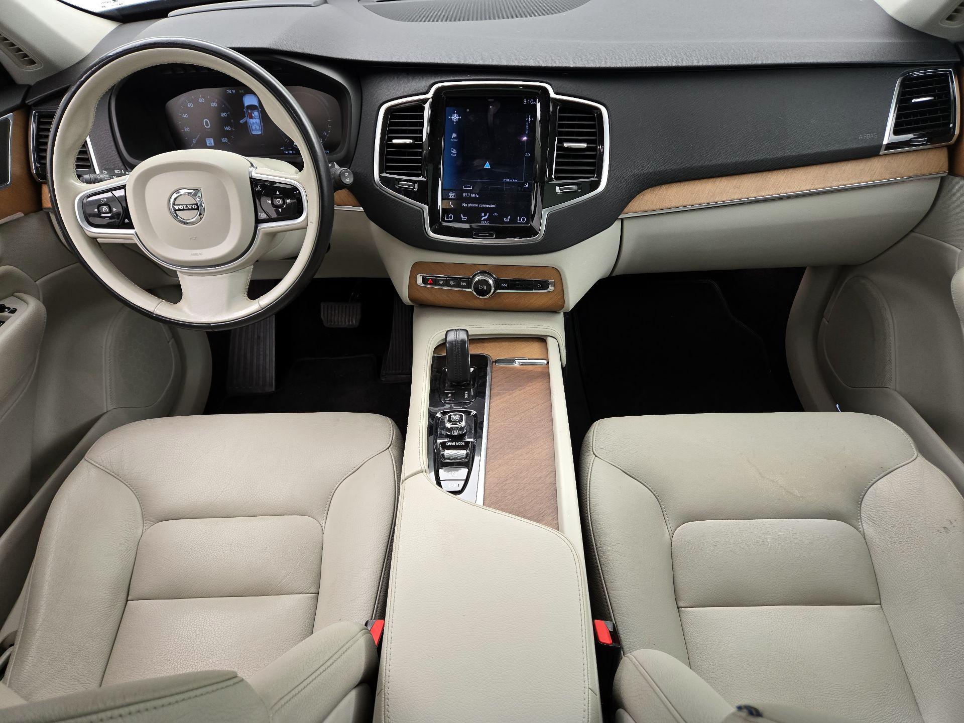 Thumbnail: 2021 Volvo XC90 - 9