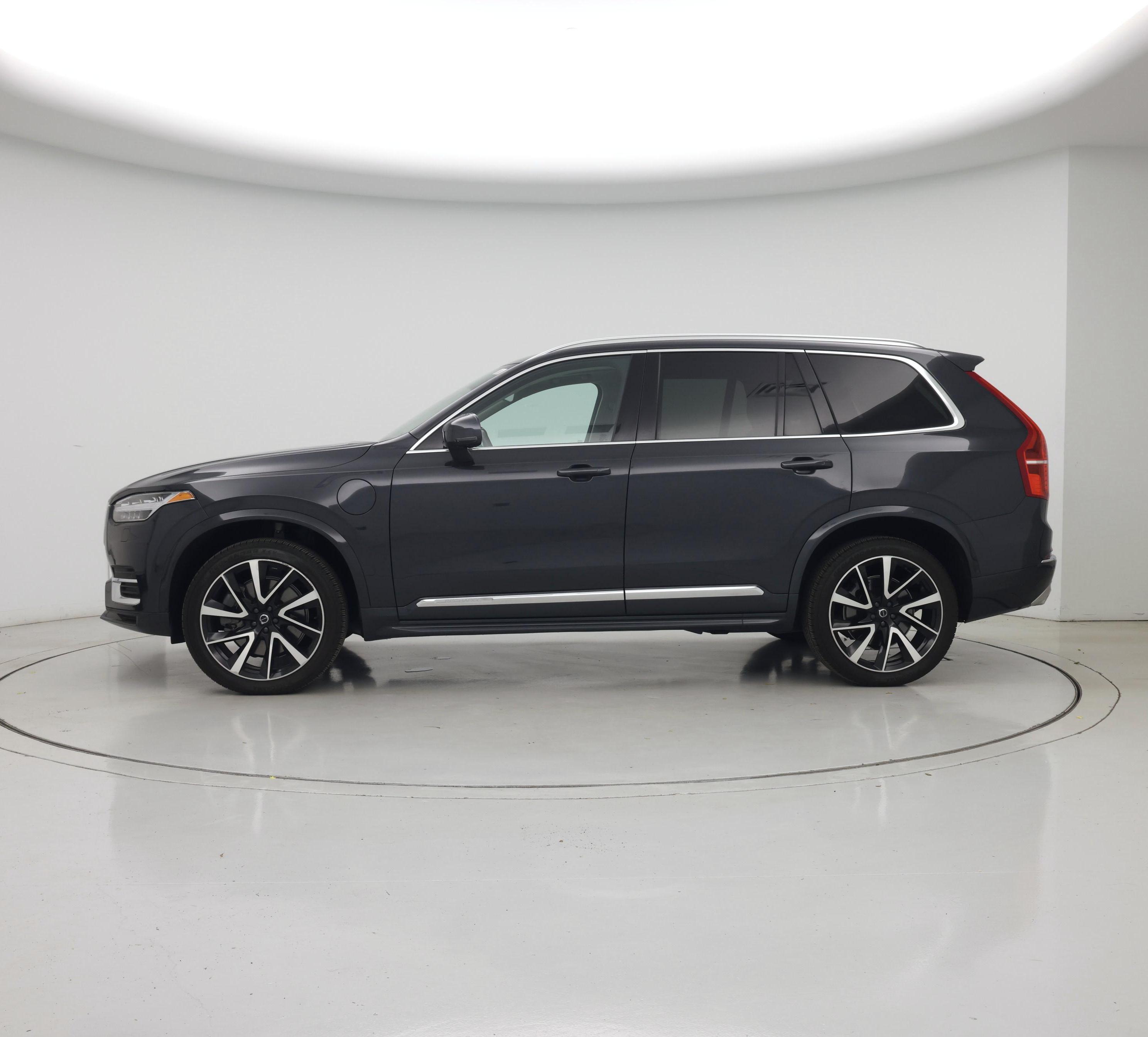 Thumbnail: 2021 Volvo XC90 - 3