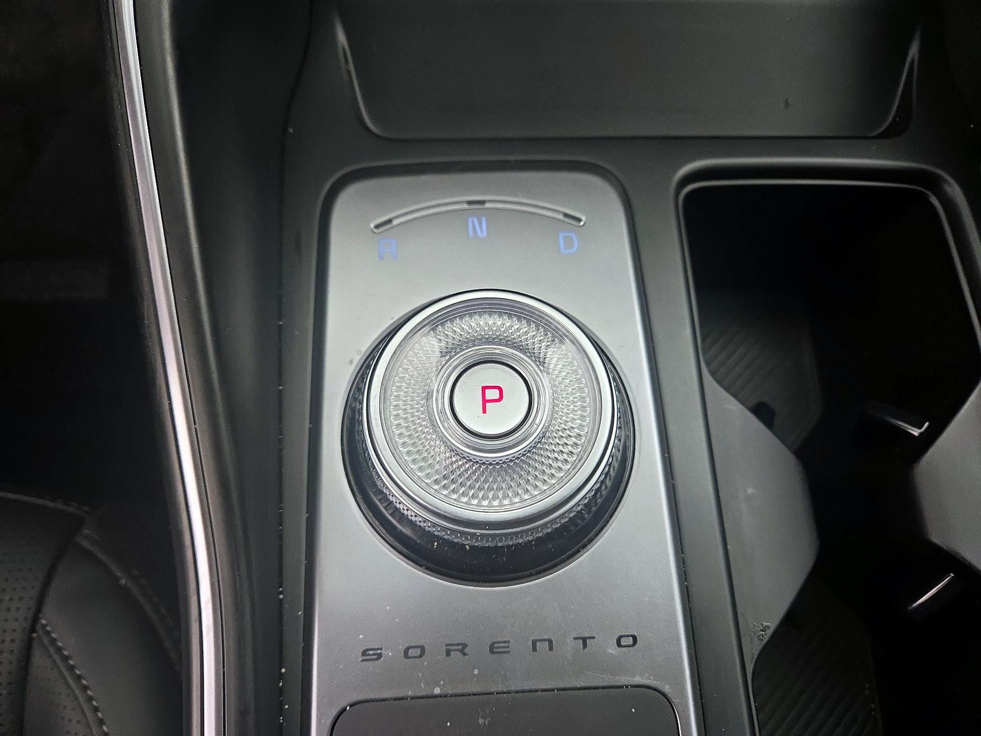 Thumbnail: 2025 Kia Sorento - 18