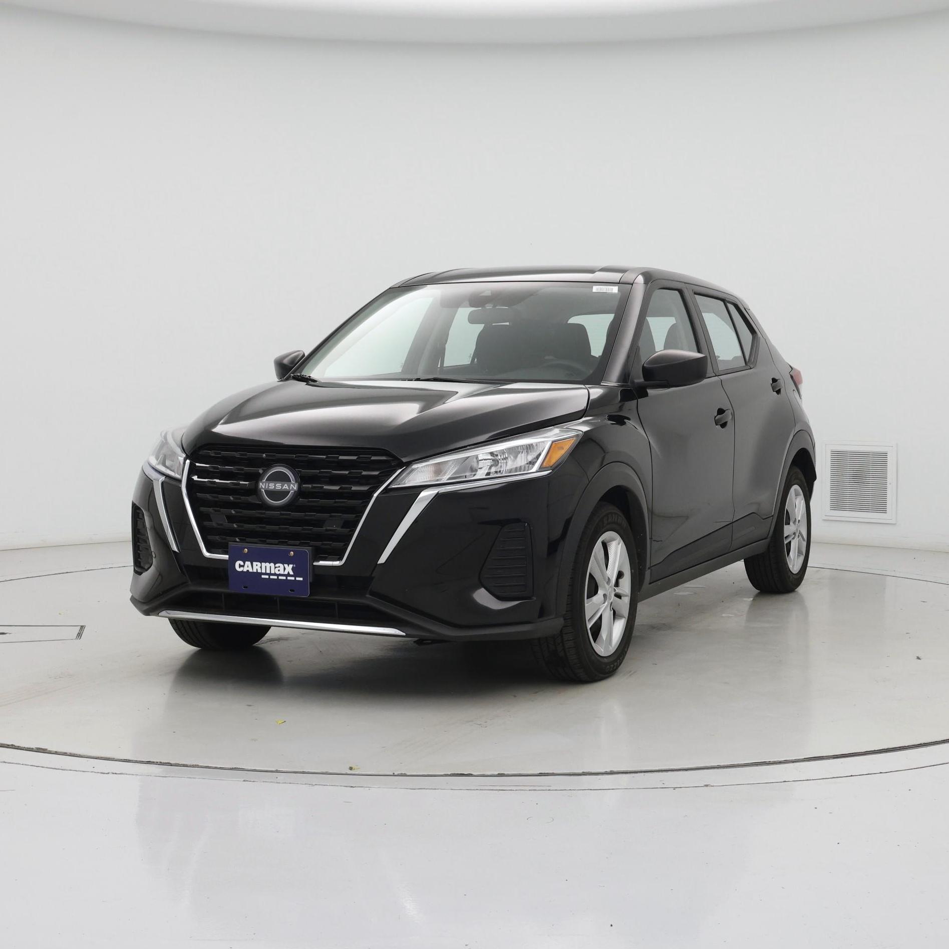 Thumbnail: 2024 Nissan Kicks - 4