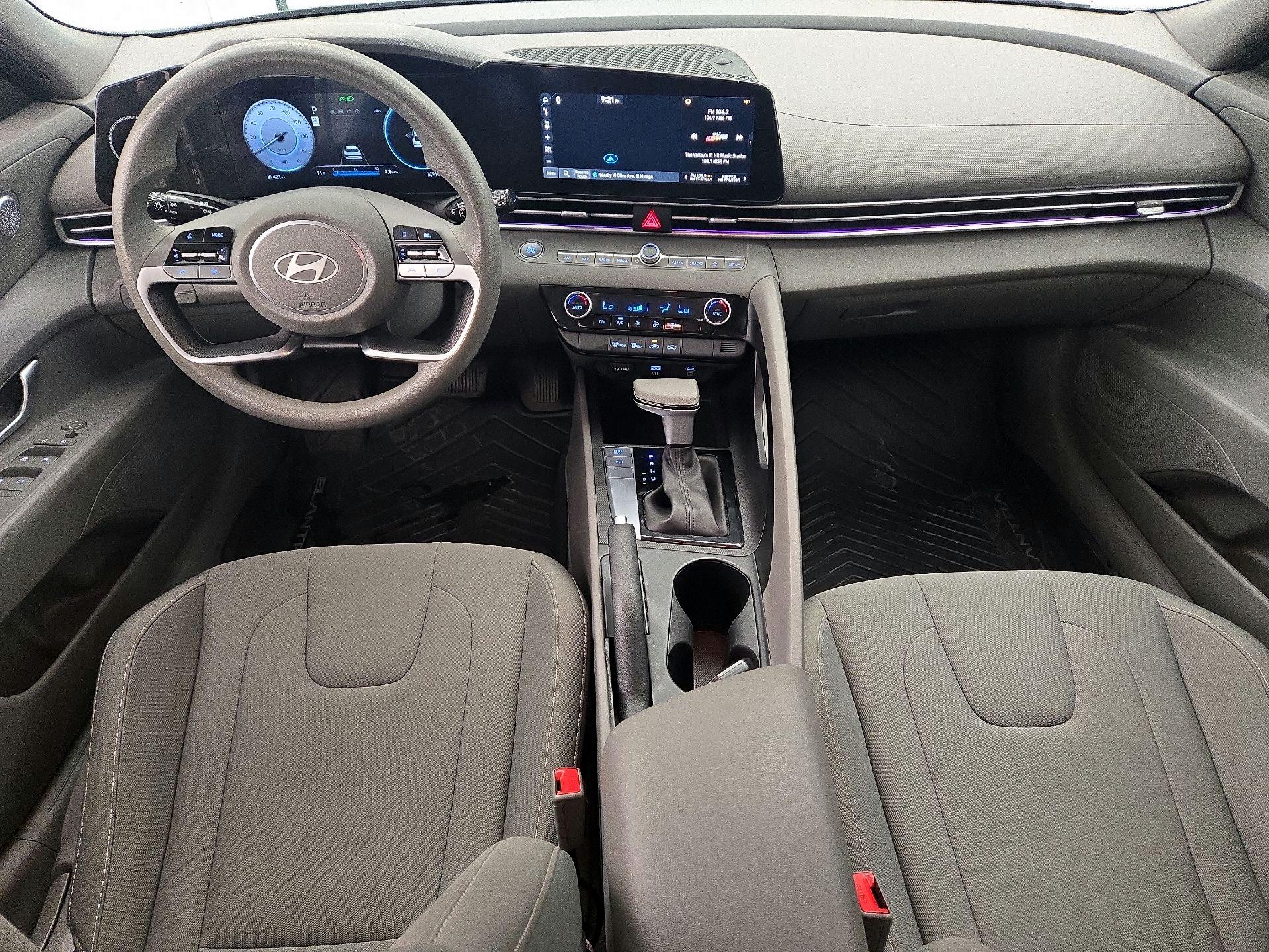 Thumbnail: 2024 Hyundai Elantra - 9