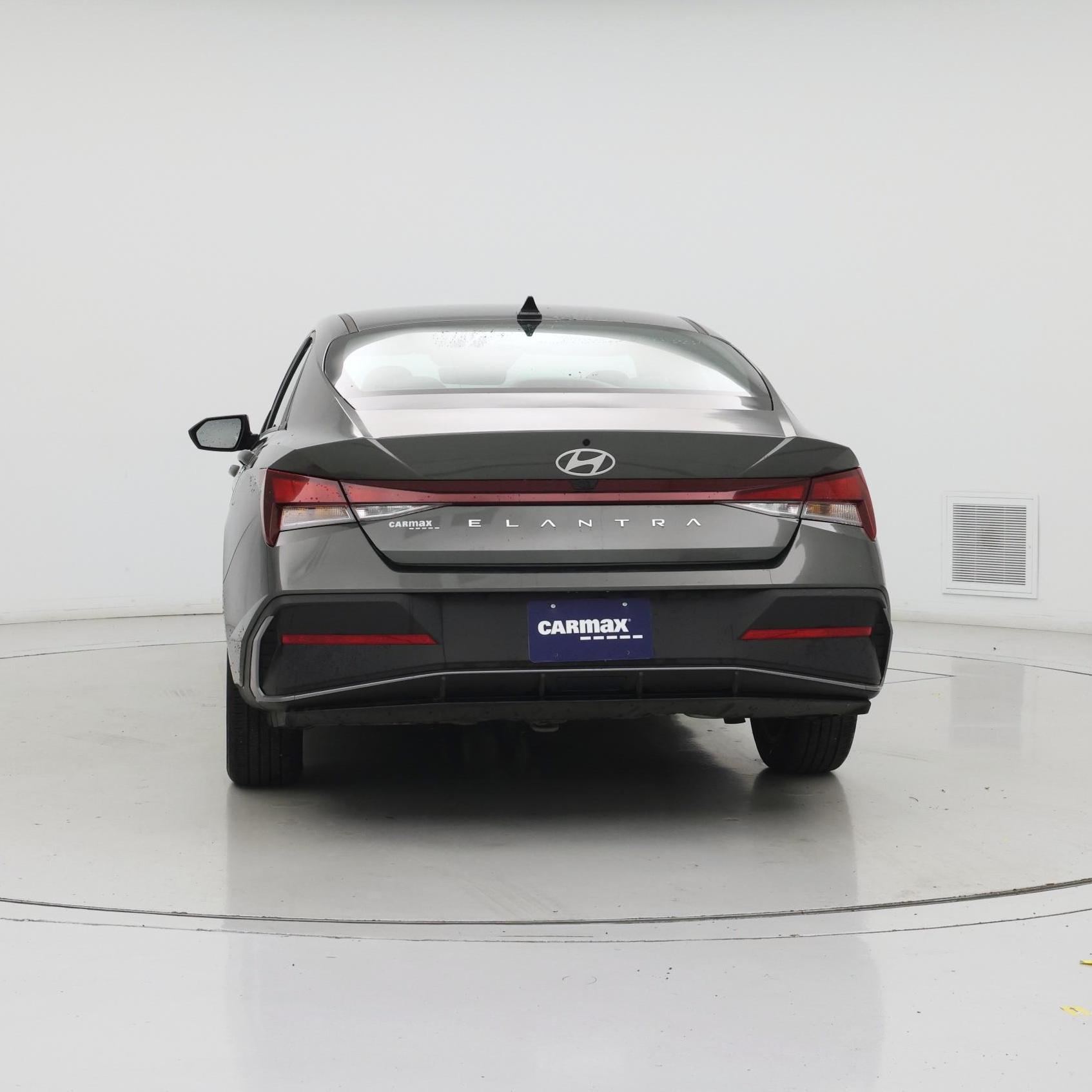 Thumbnail: 2024 Hyundai Elantra - 6
