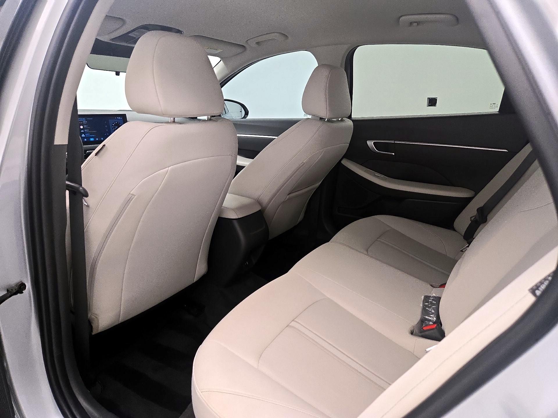 Thumbnail: 2024 Hyundai Sonata - 19
