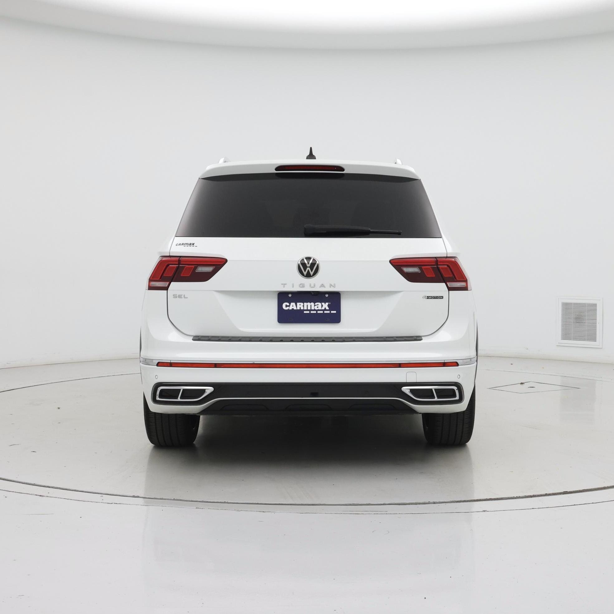 Thumbnail: 2022 Volkswagen Tiguan - 6