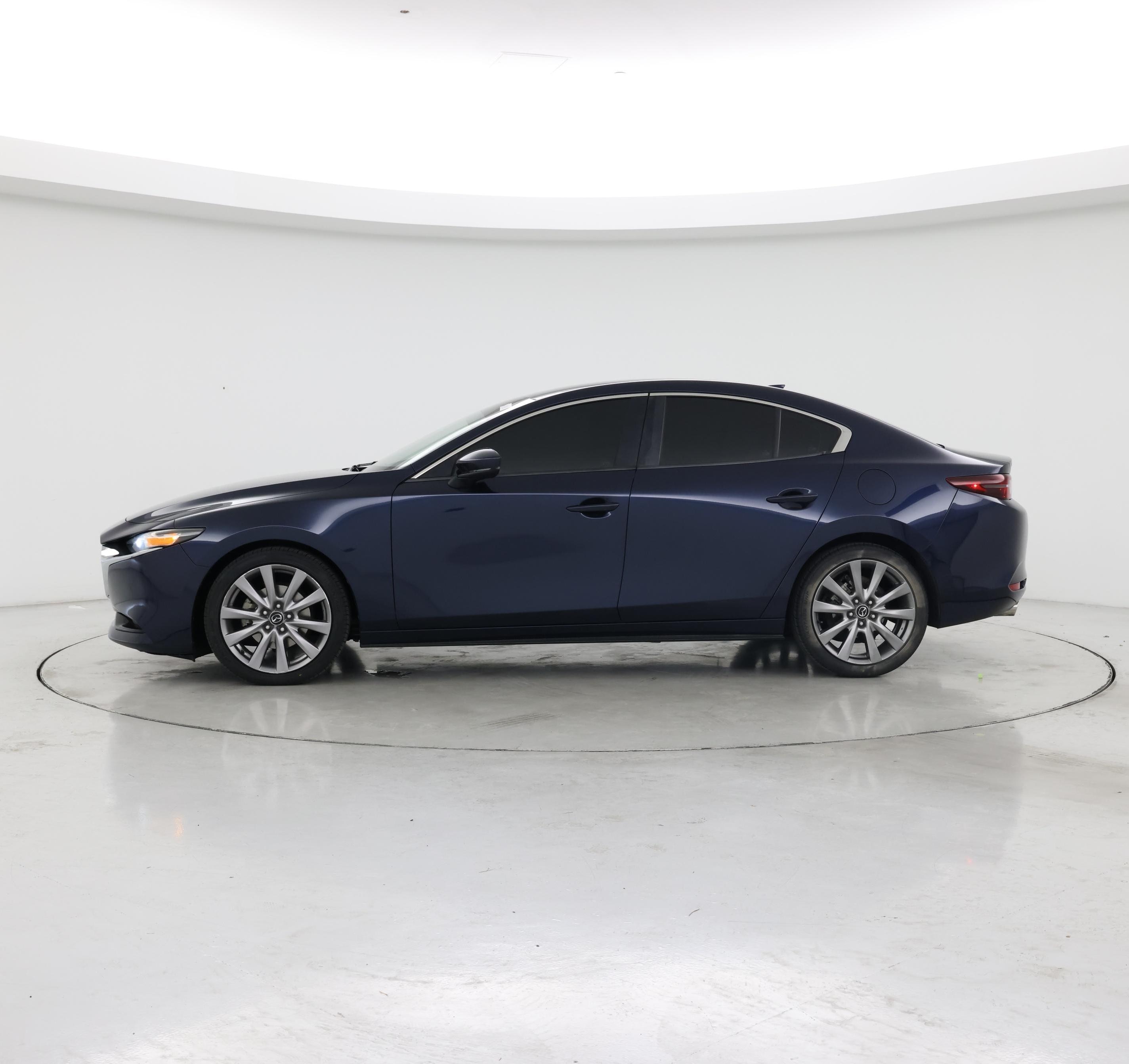 Thumbnail: 2020 Mazda Mazda3 - 3