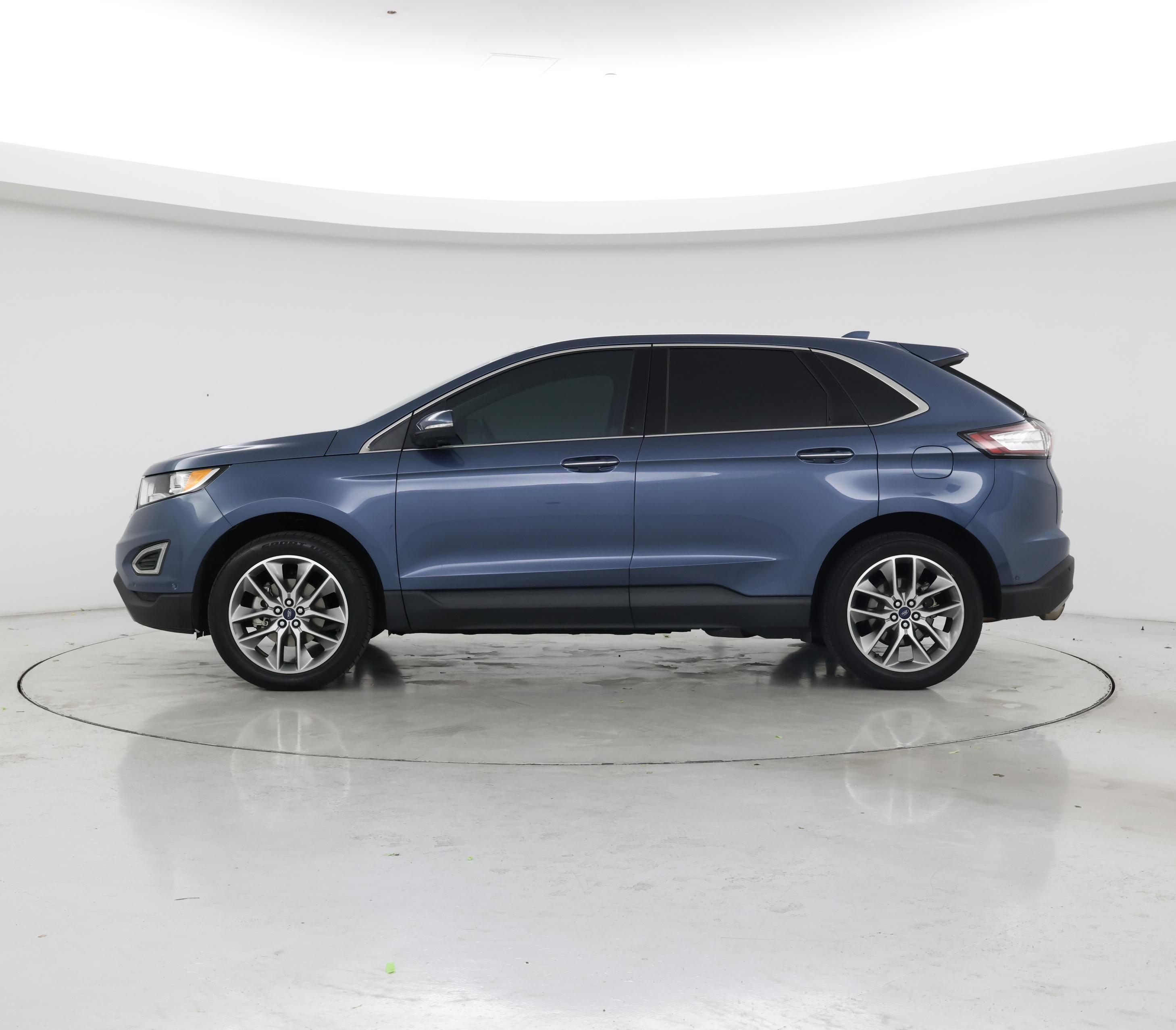 Thumbnail: 2018 Ford Edge - 3