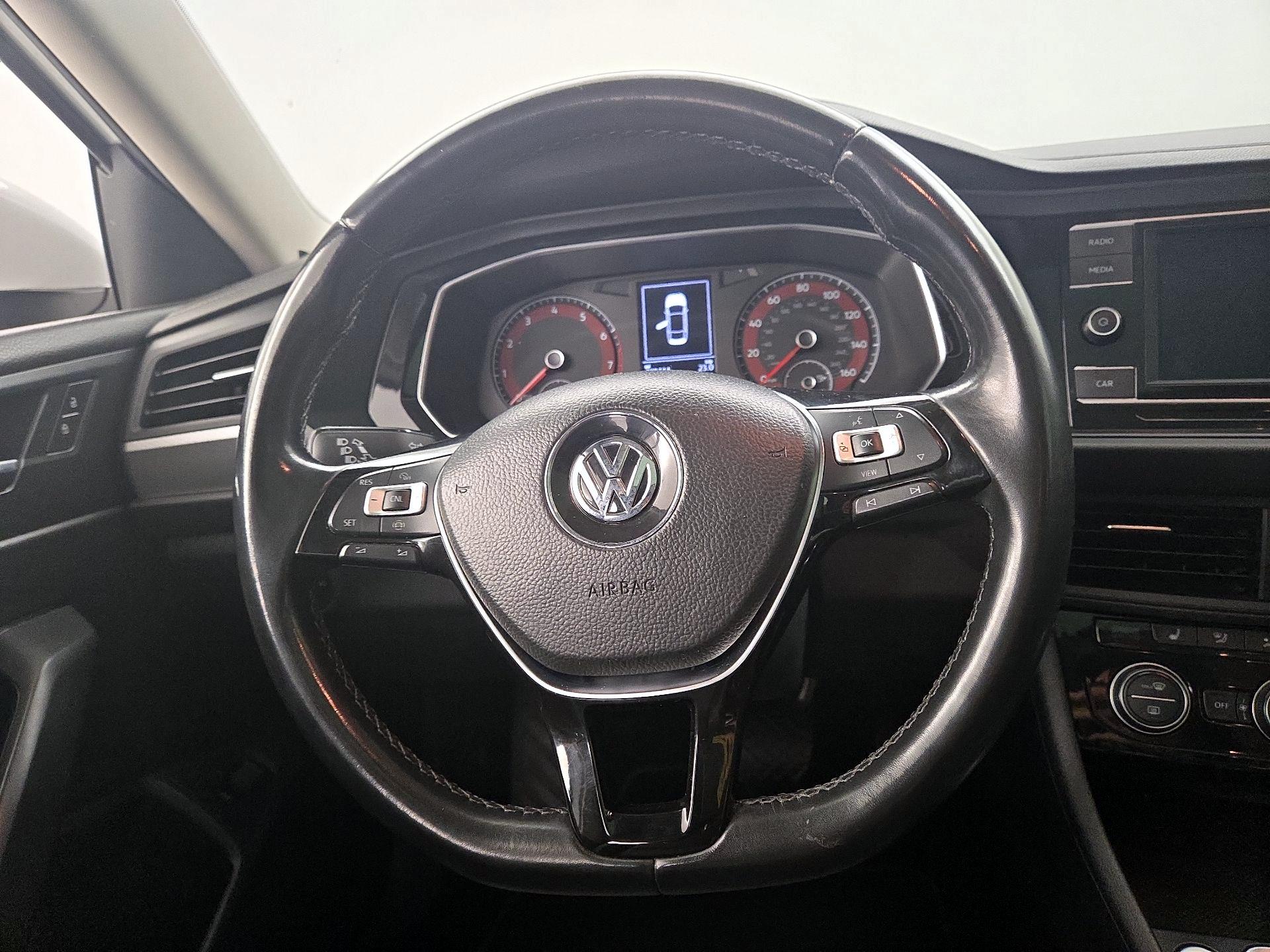 Thumbnail: 2019 Volkswagen Jetta - 10