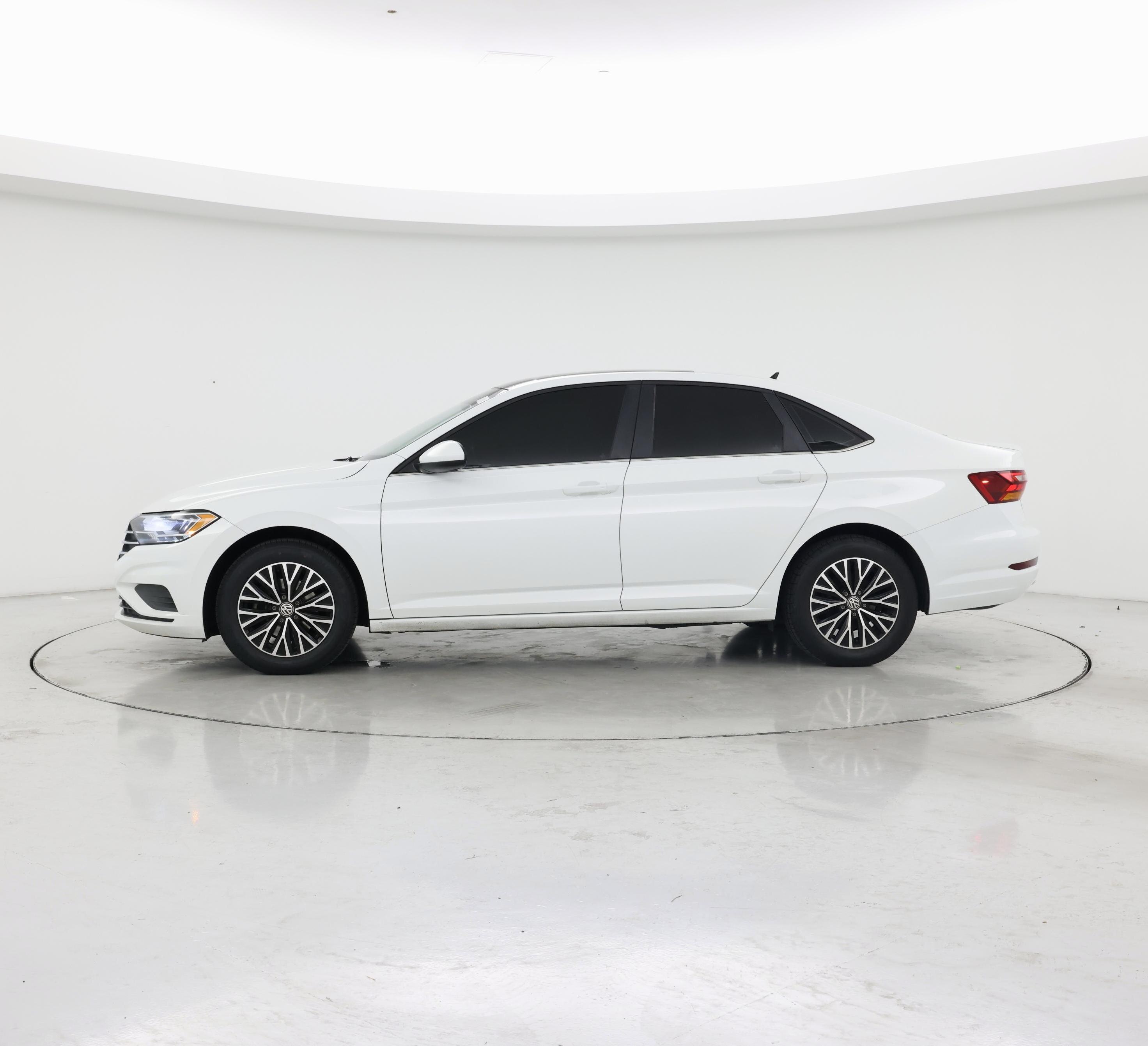 Thumbnail: 2019 Volkswagen Jetta - 3