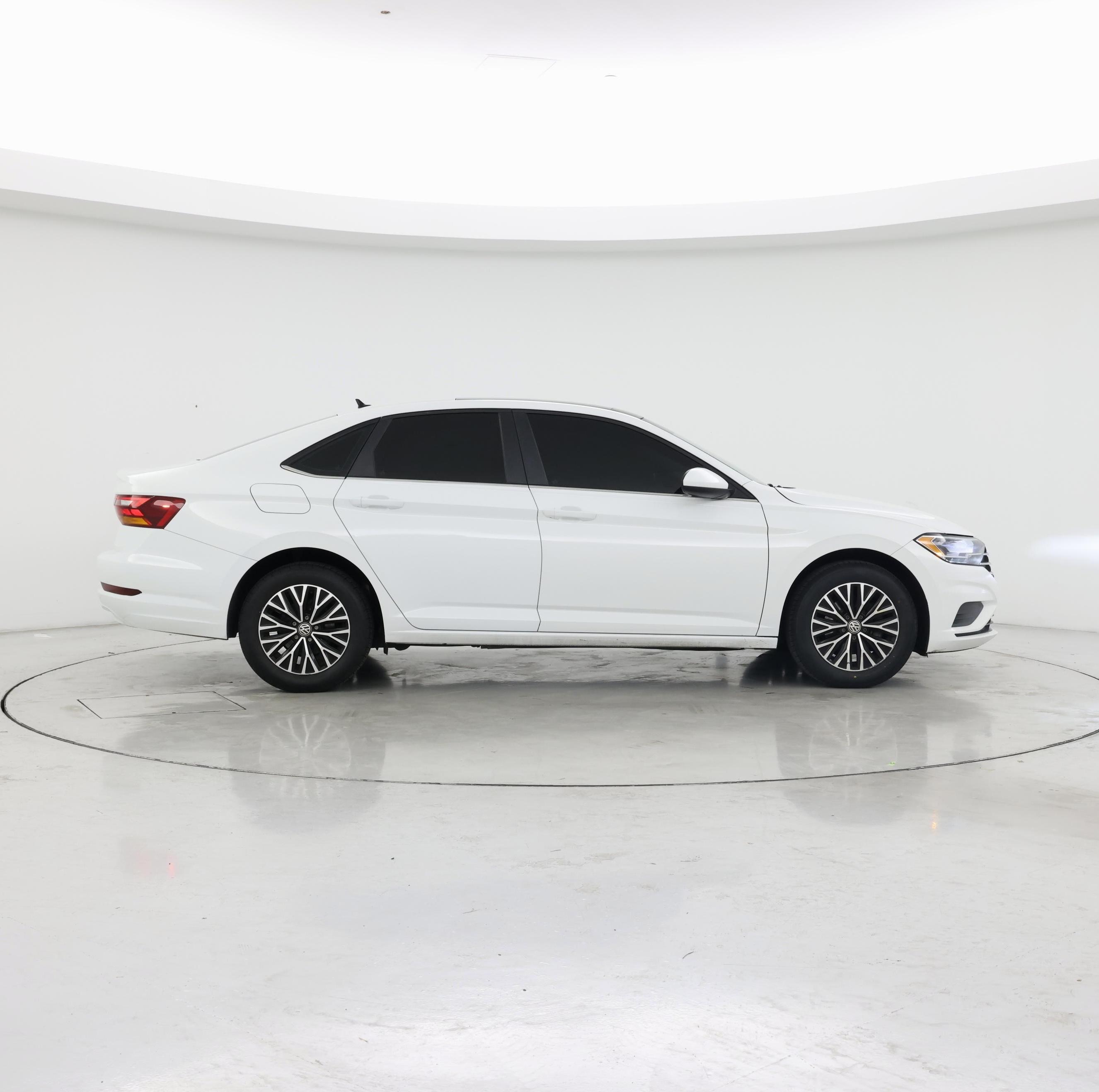 Thumbnail: 2019 Volkswagen Jetta - 7