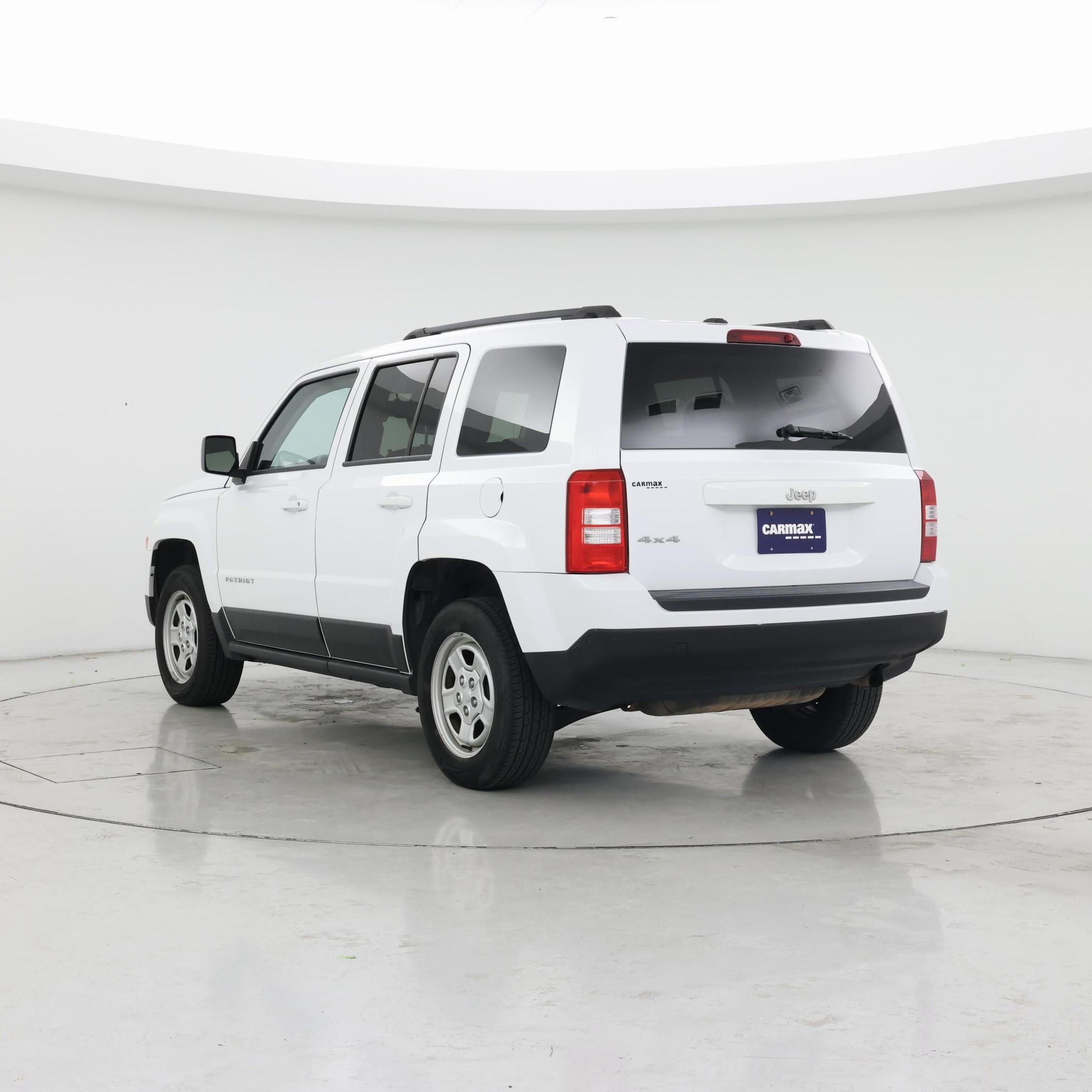 Thumbnail: 2016 Jeep Patriot - 2