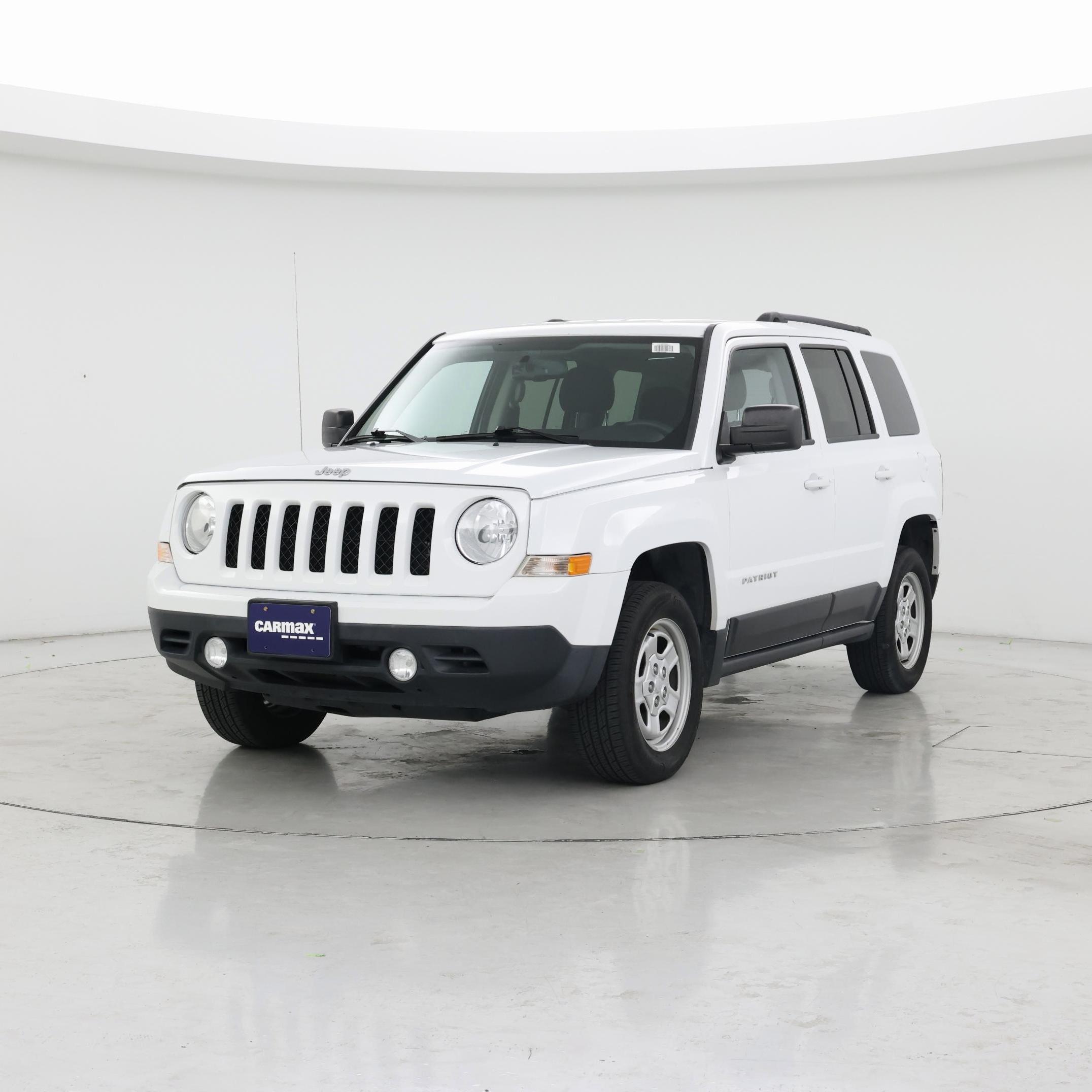 Thumbnail: 2016 Jeep Patriot - 4