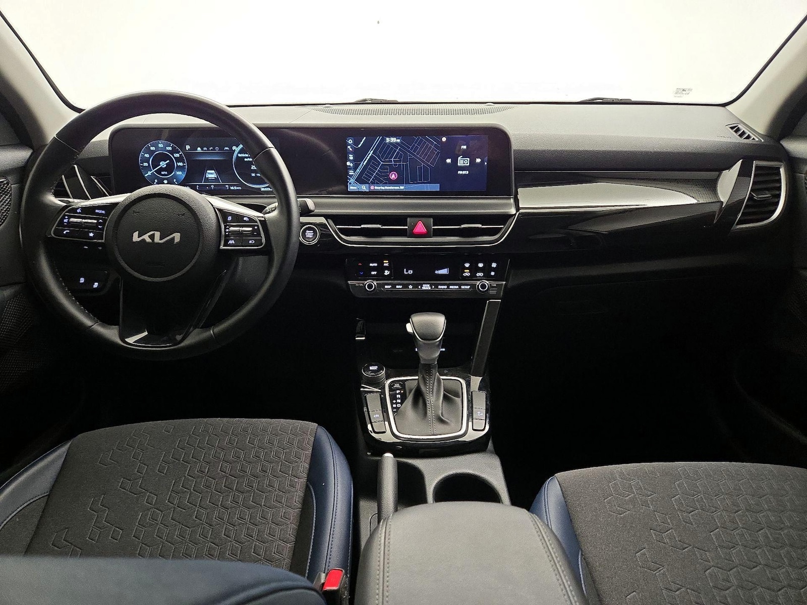 2024 Kia Seltos S - Photo 10