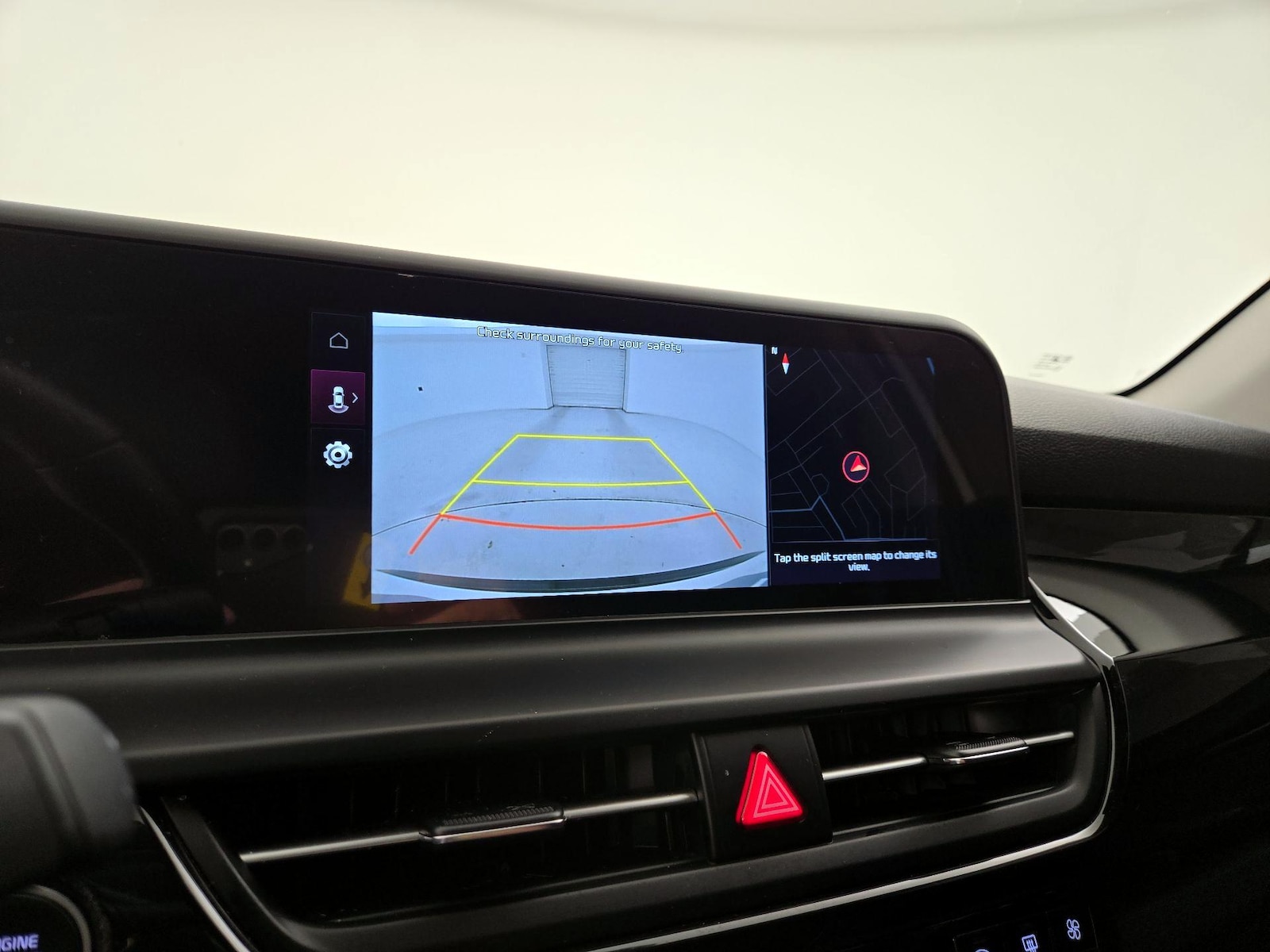 2024 Kia Seltos S - Photo 16