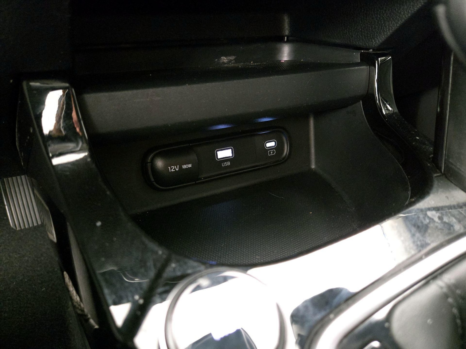 2024 Kia Seltos S - Photo 20