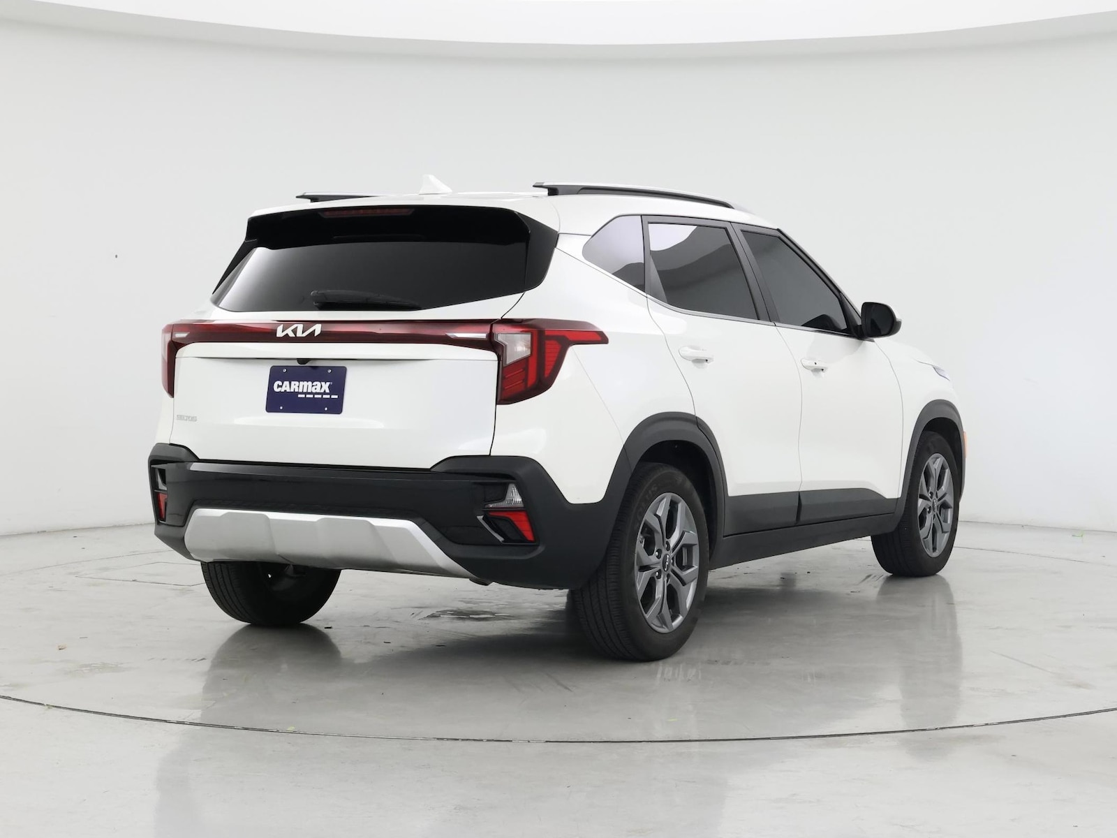 2024 Kia Seltos S - Photo 9