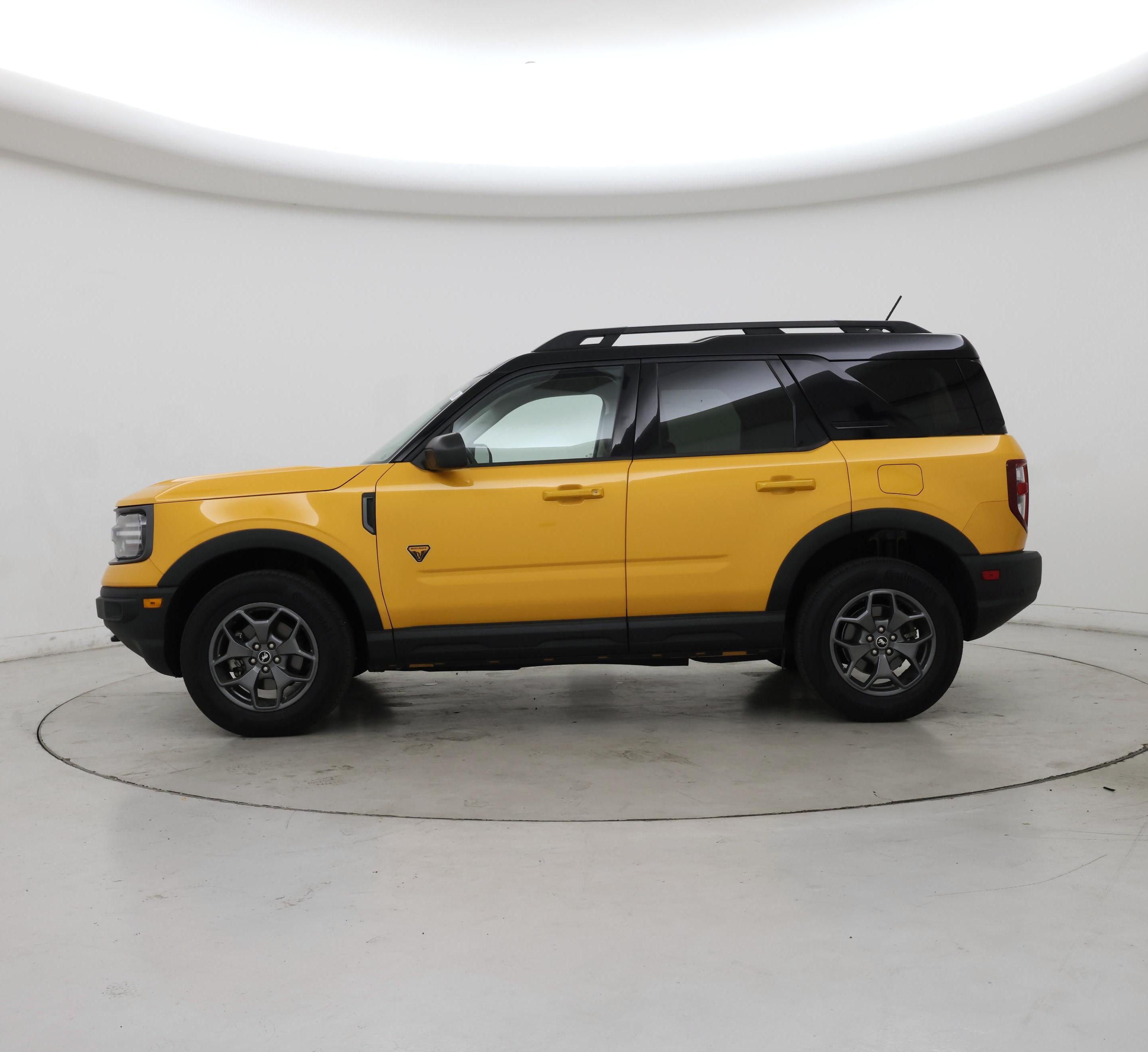 Thumbnail: 2023 Ford Bronco Sport - 3