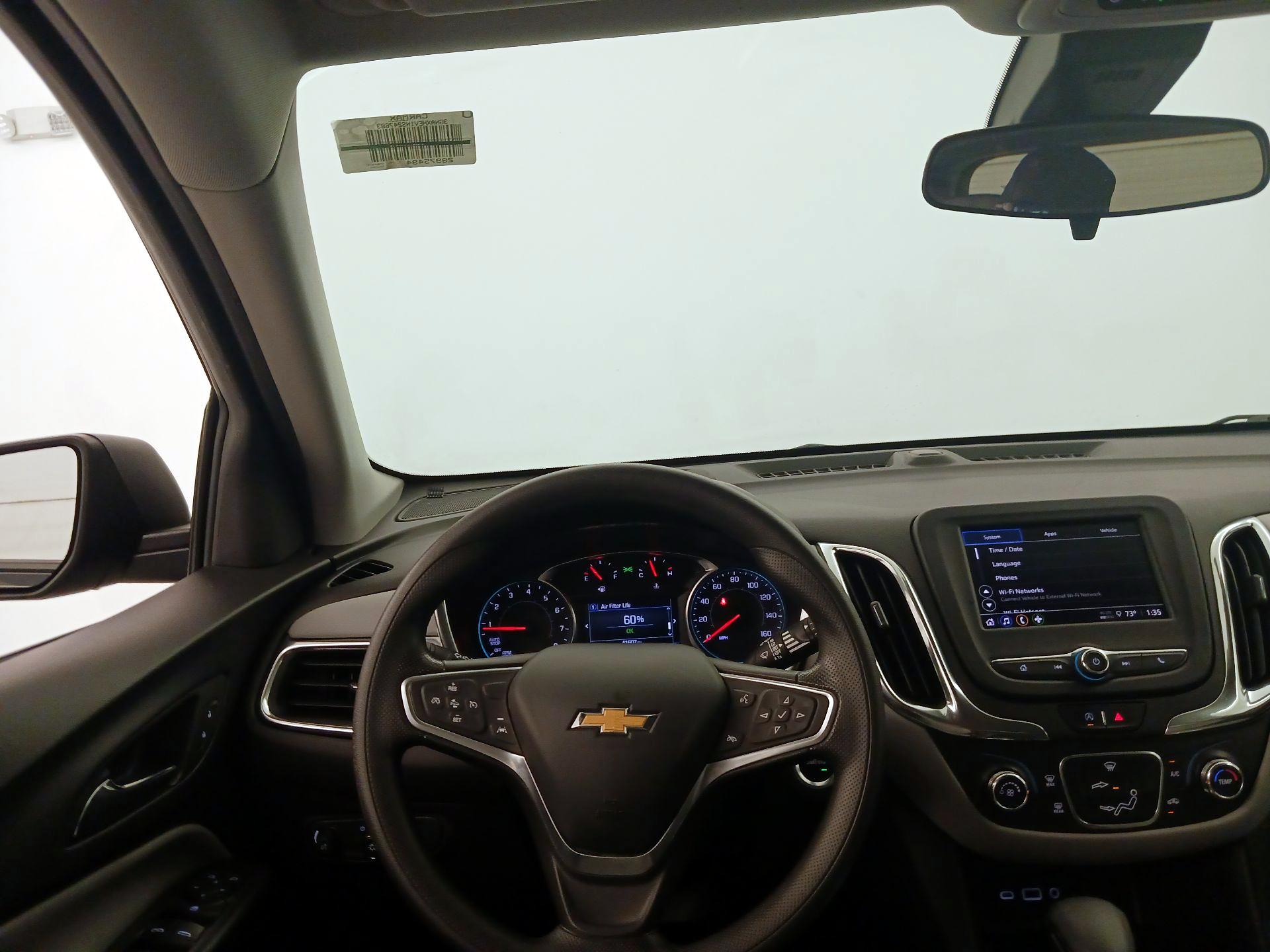 Thumbnail: 2022 Chevrolet Equinox - 10