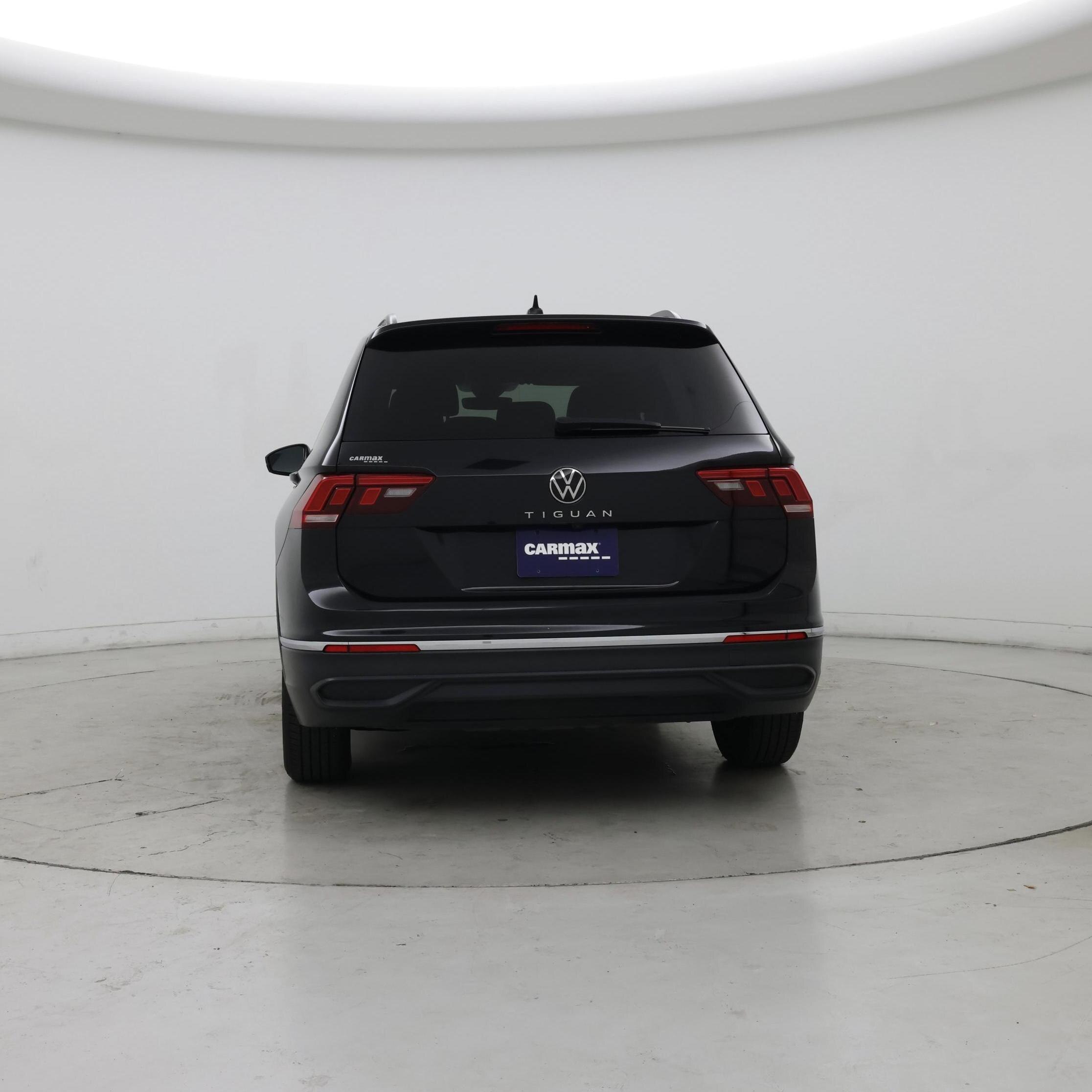 Thumbnail: 2023 Volkswagen Tiguan - 6