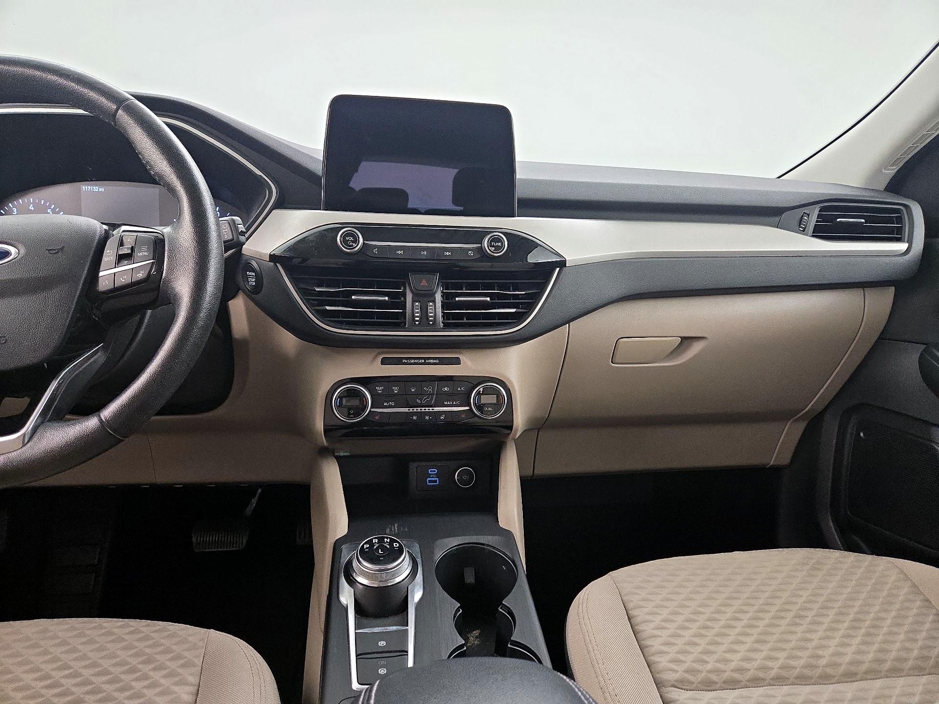 Thumbnail: 2021 Ford Escape - 9