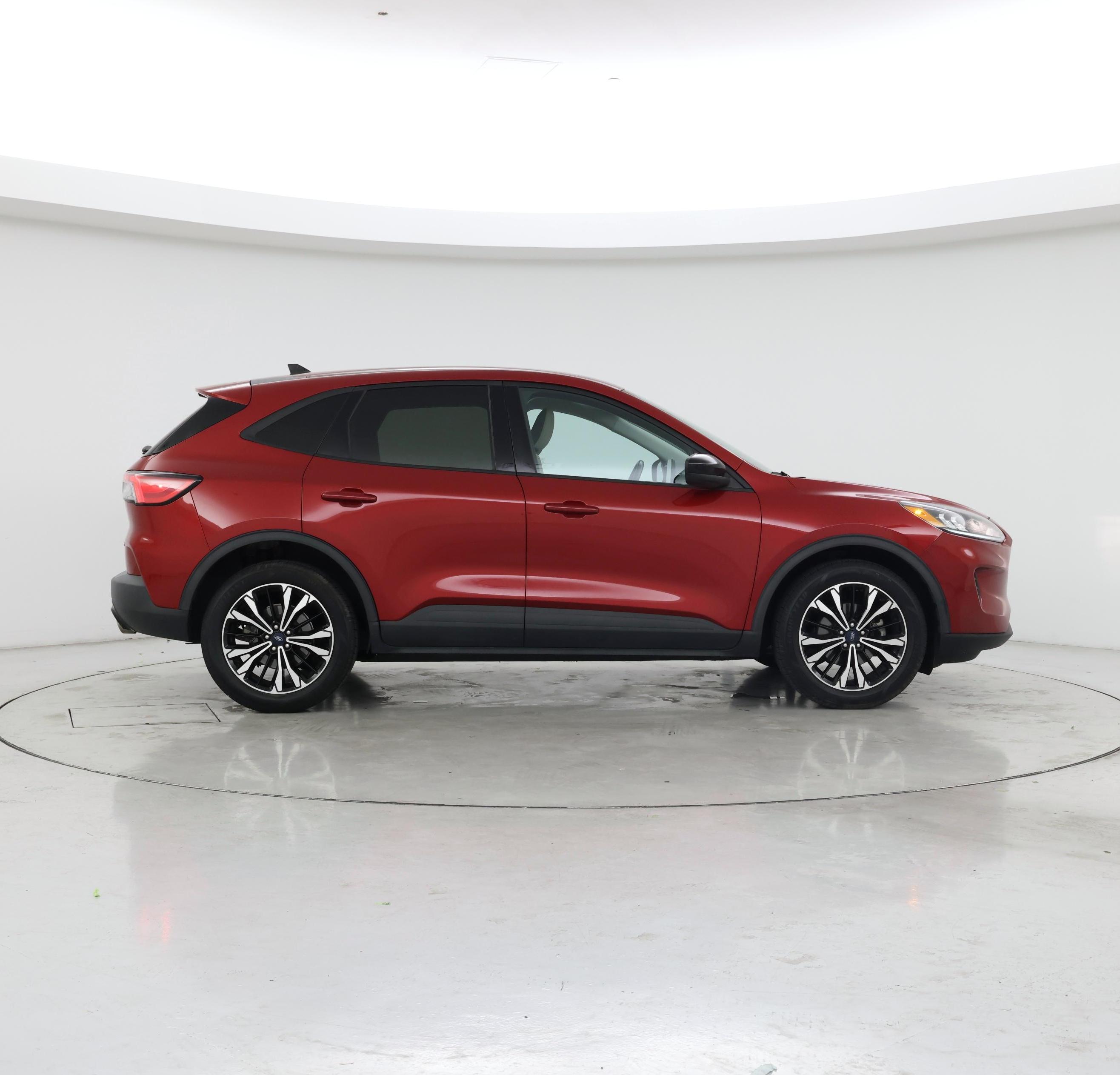 Thumbnail: 2021 Ford Escape - 7