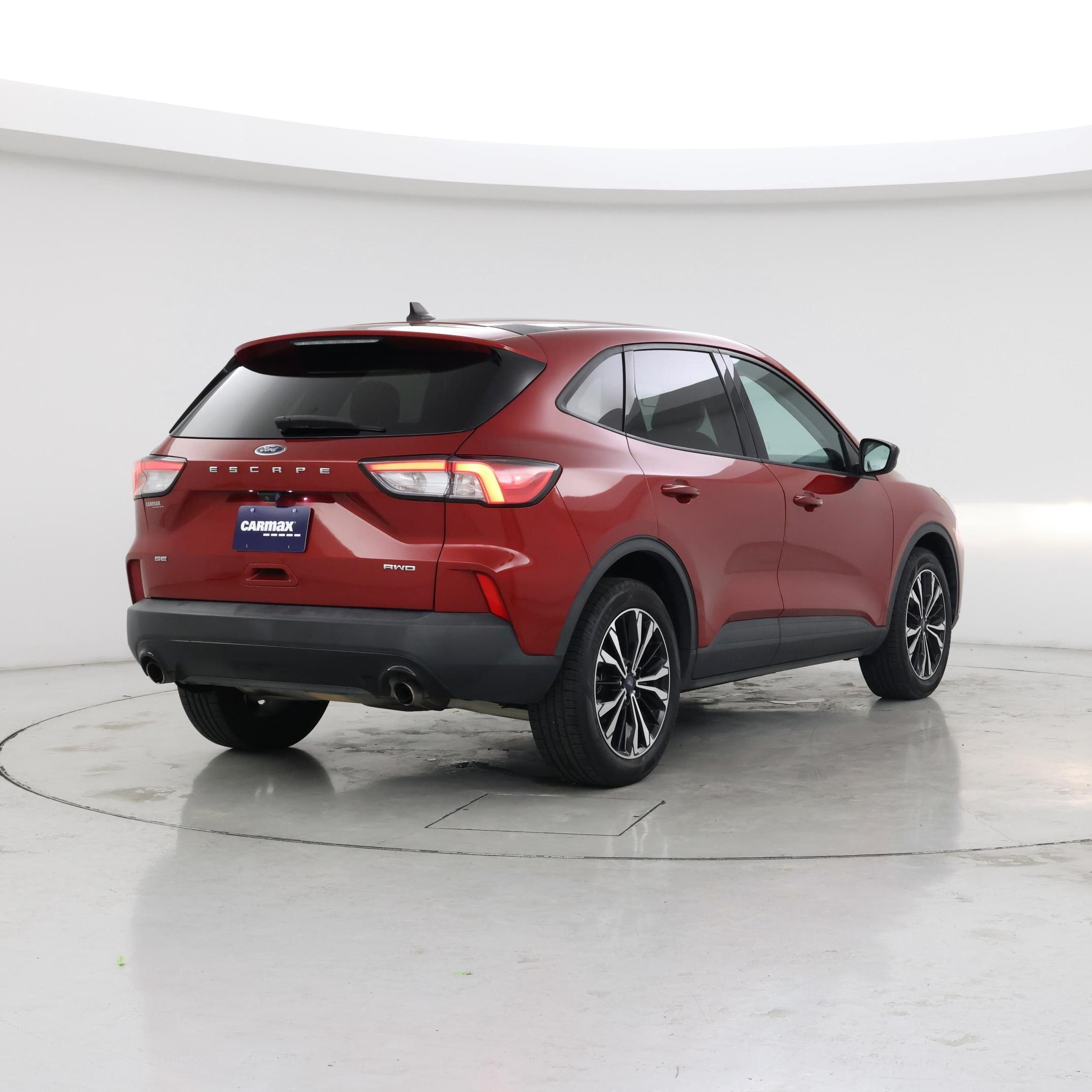 Thumbnail: 2021 Ford Escape - 8