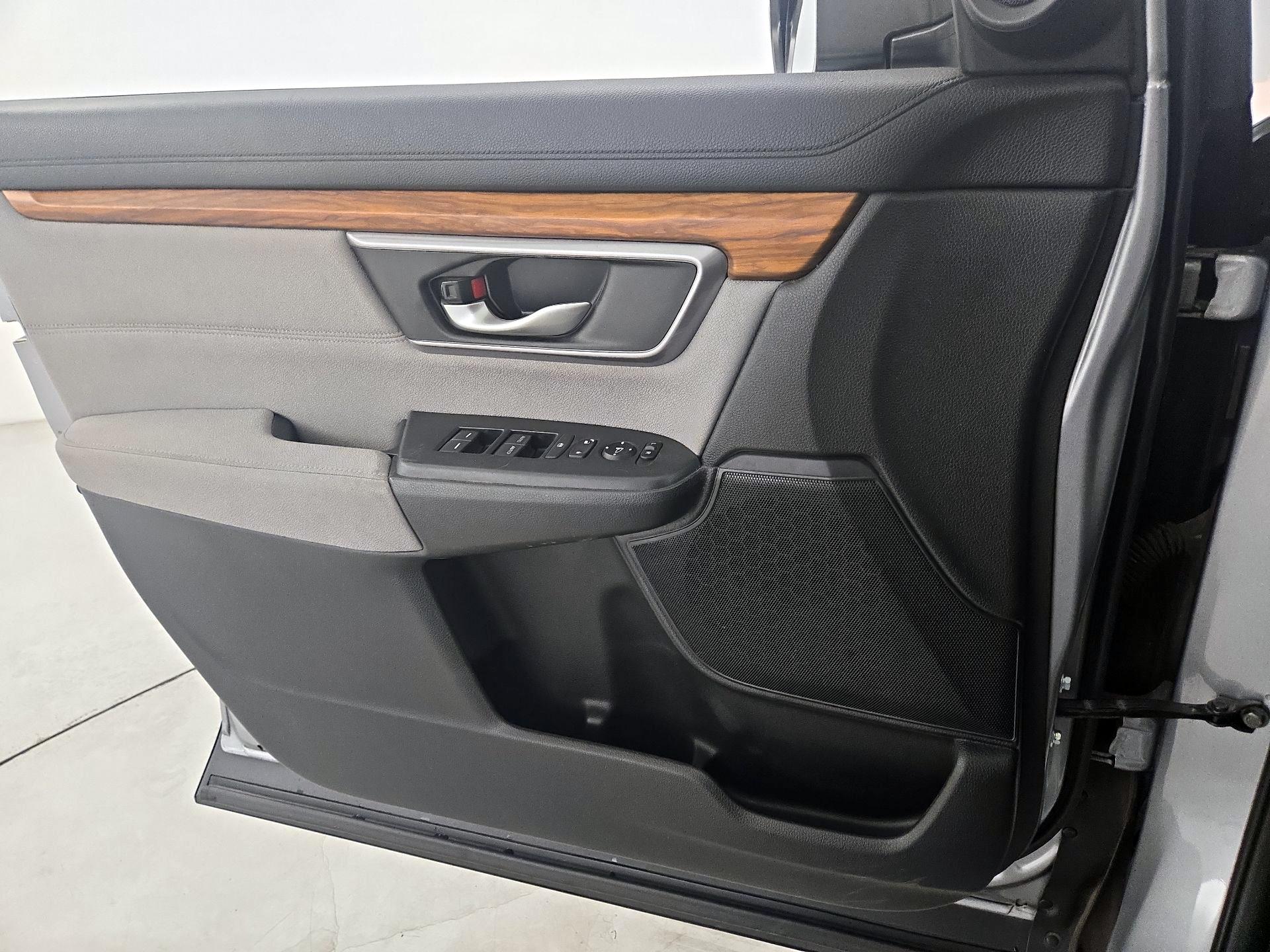 Thumbnail: 2017 Honda CR-V - 12