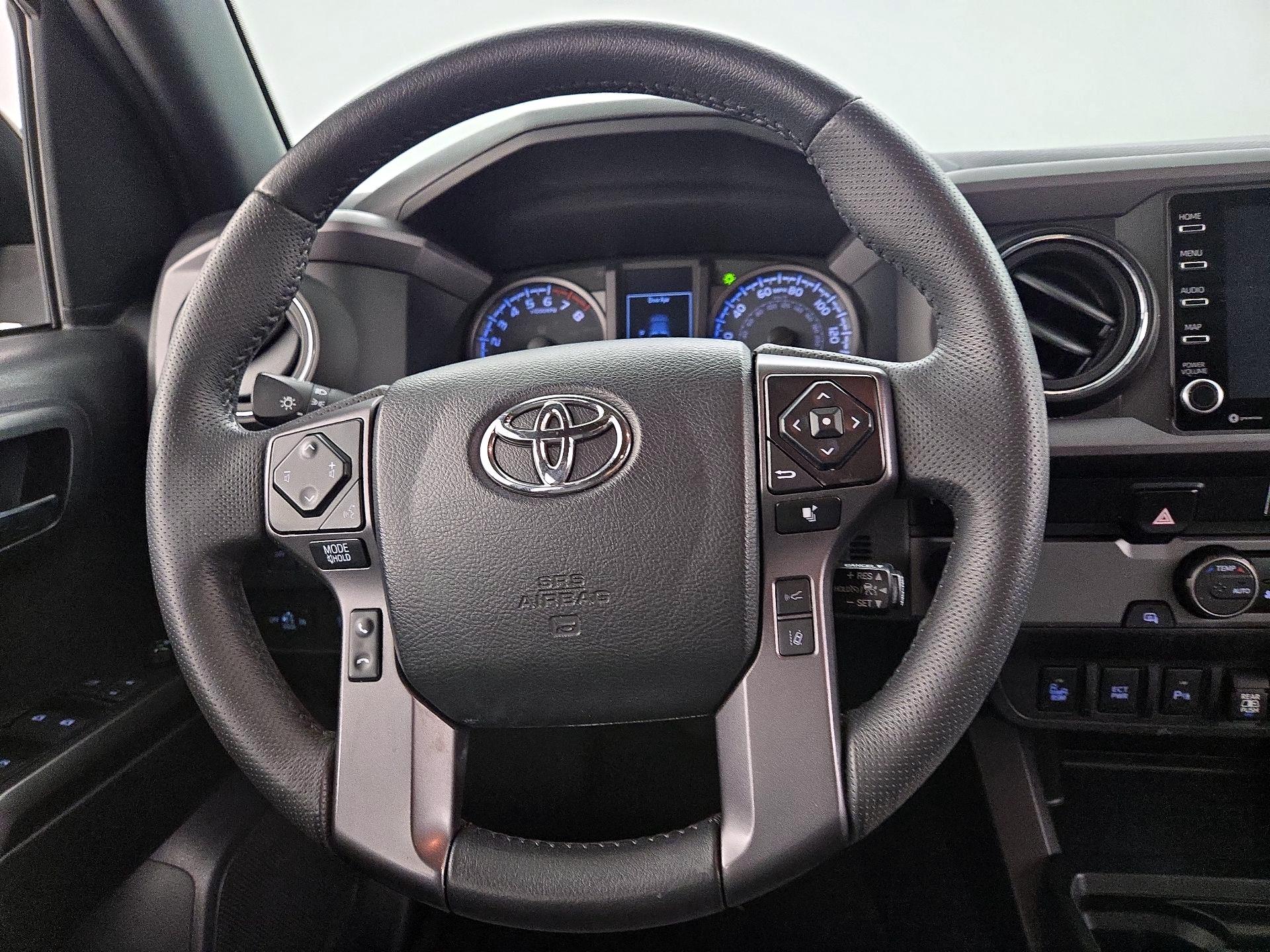 Thumbnail: 2022 Toyota Tacoma - 10
