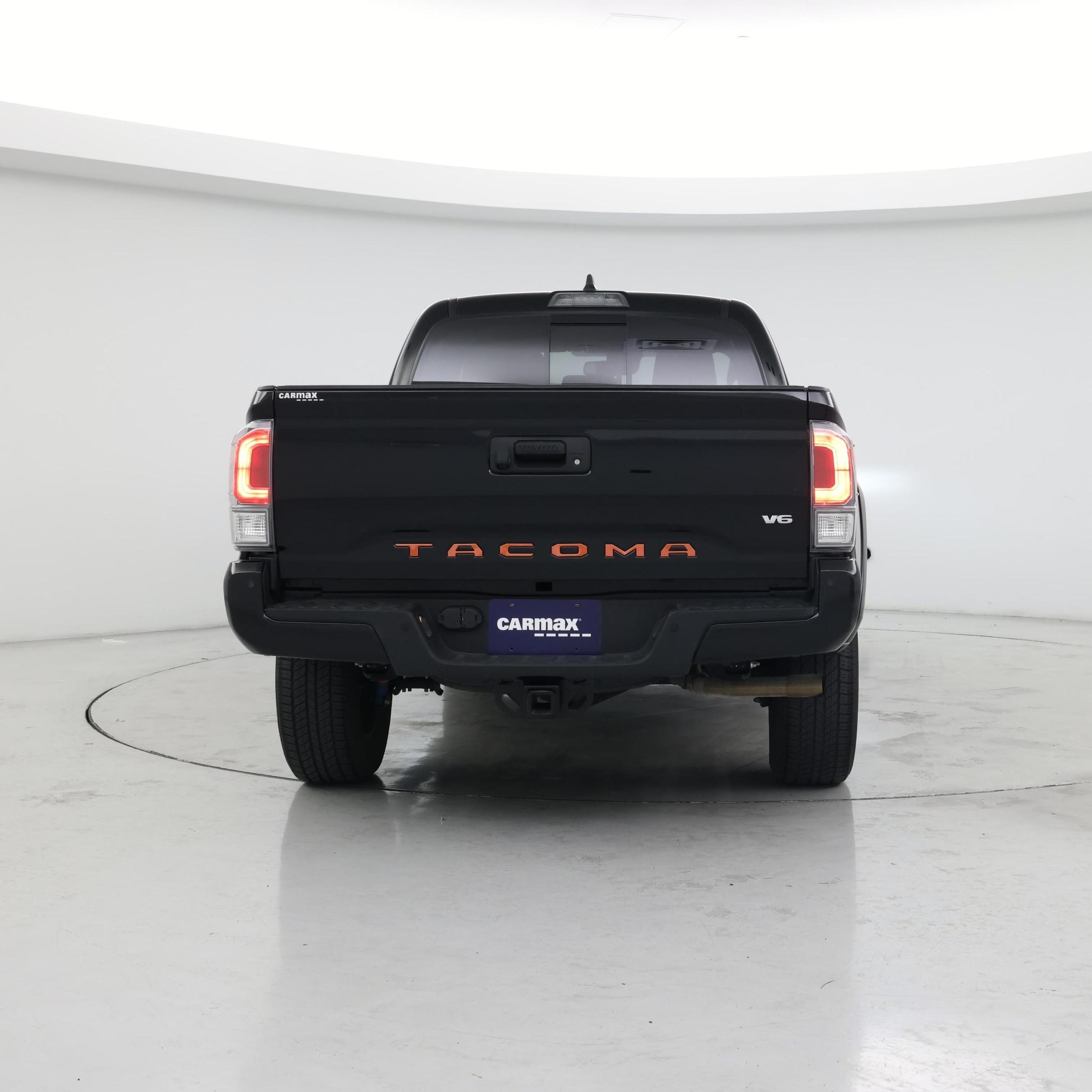 Thumbnail: 2022 Toyota Tacoma - 6