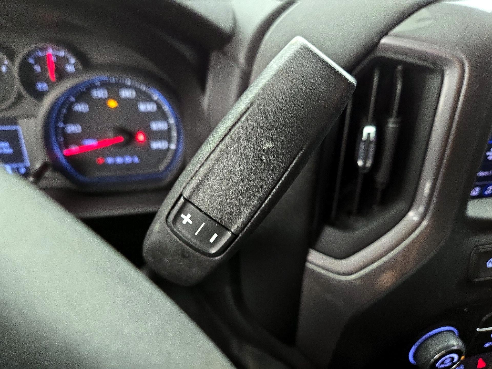 Thumbnail: 2022 Chevrolet Silverado 1500 - 17