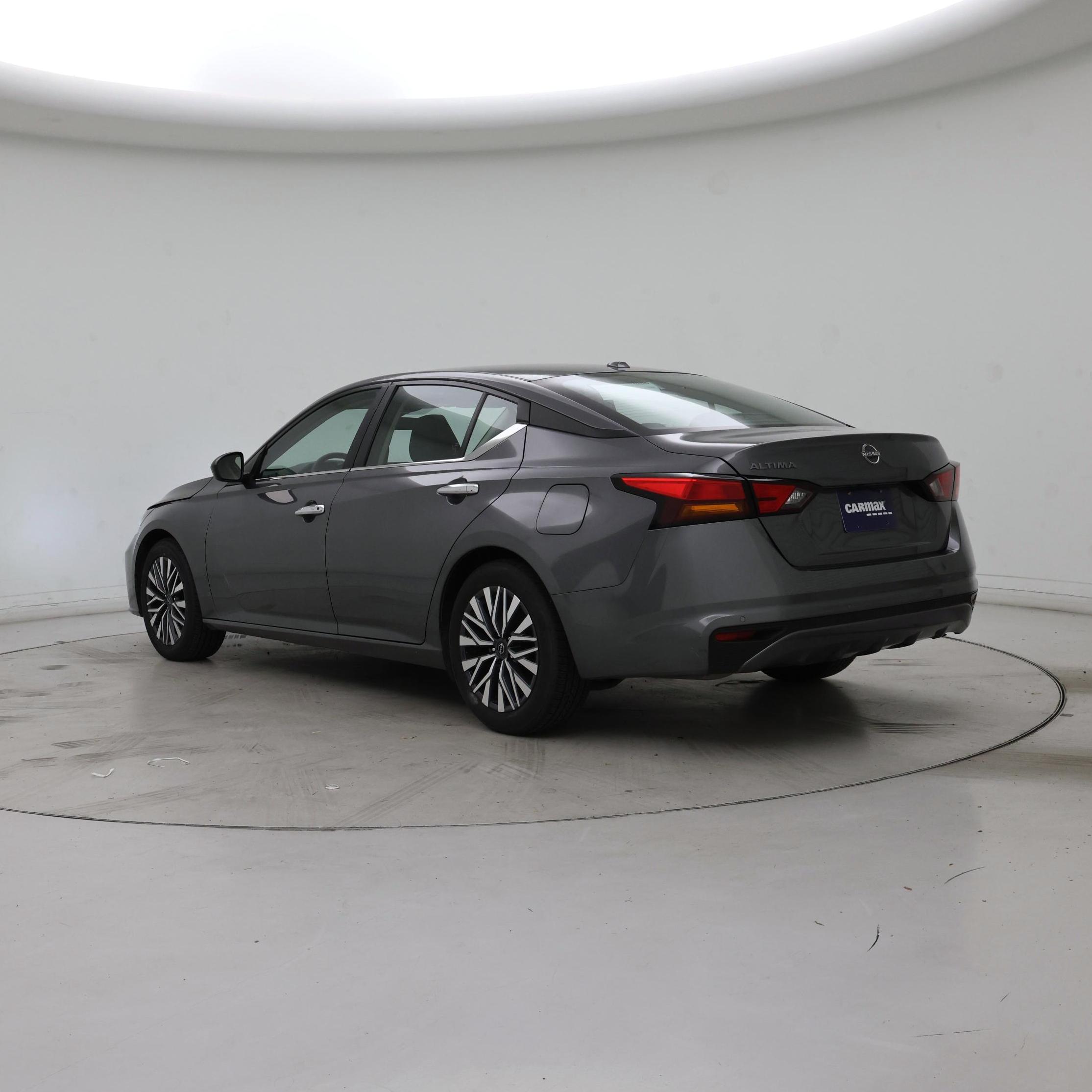 Thumbnail: 2025 Nissan Altima - 2