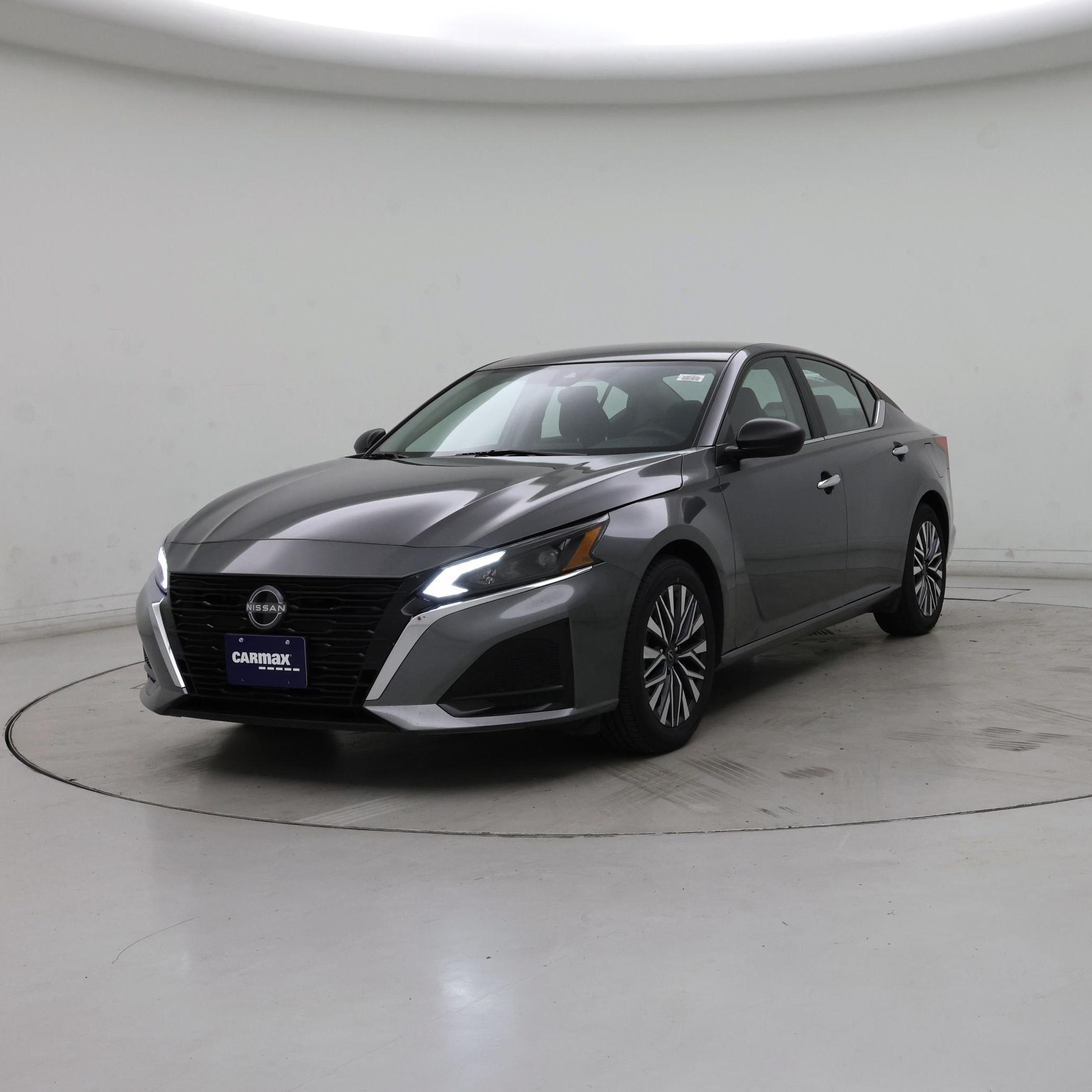 Thumbnail: 2025 Nissan Altima - 4