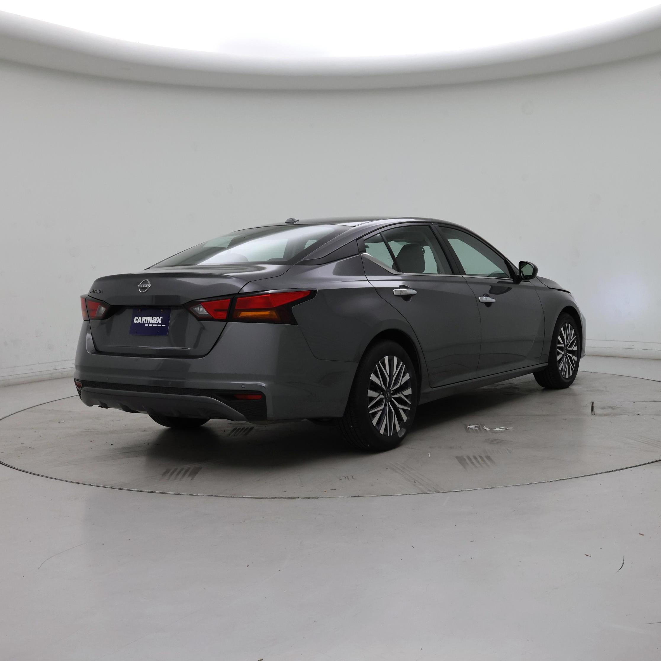 Thumbnail: 2025 Nissan Altima - 8