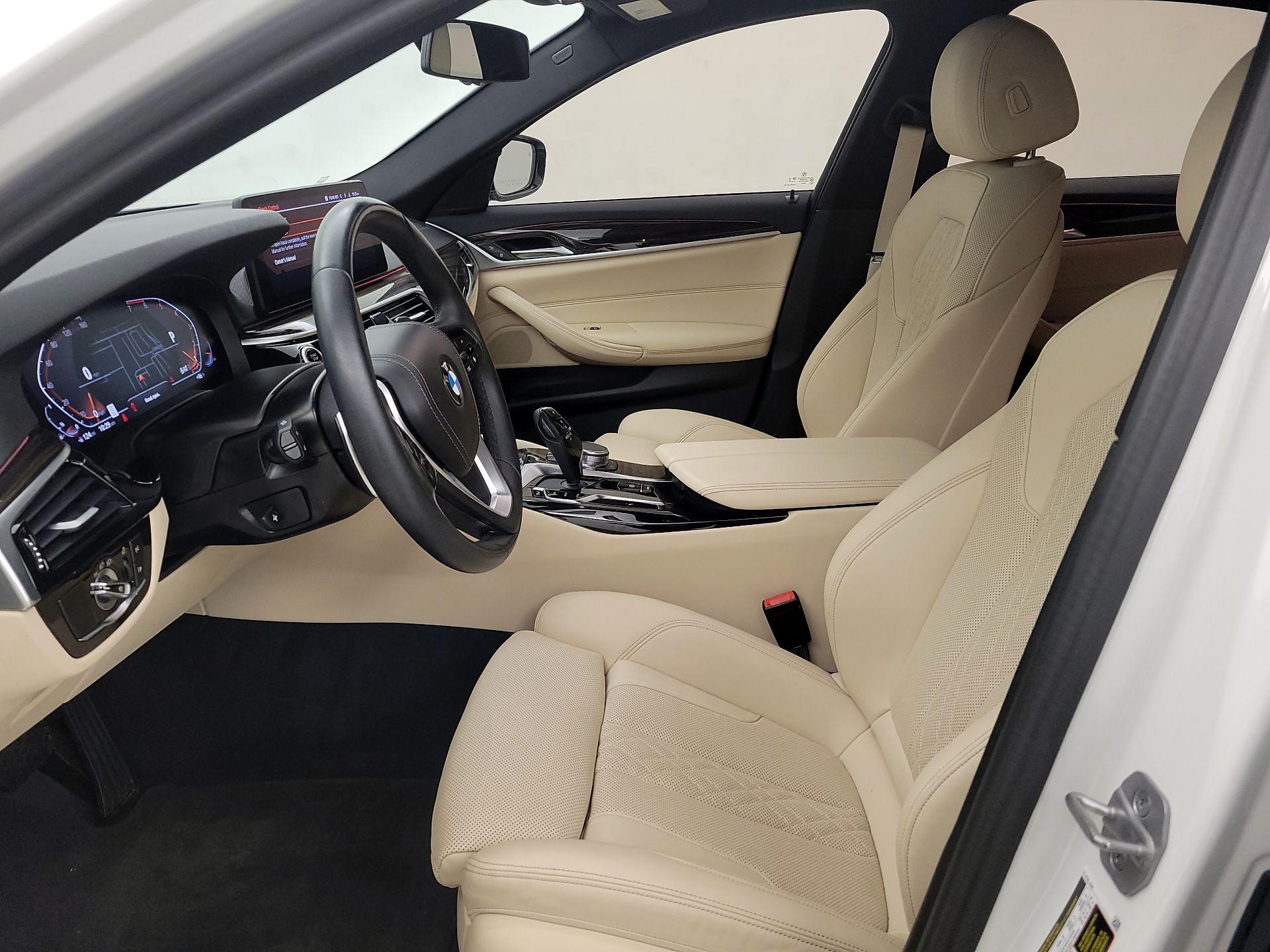 Thumbnail: 2023 BMW 5 Series - 11