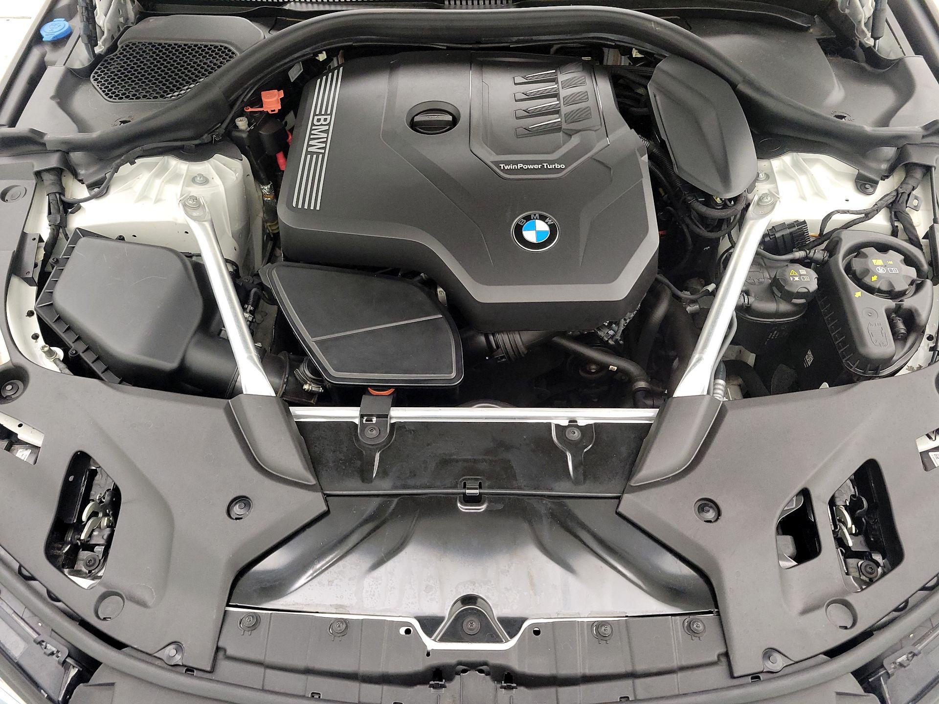 Thumbnail: 2023 BMW 5 Series - 17