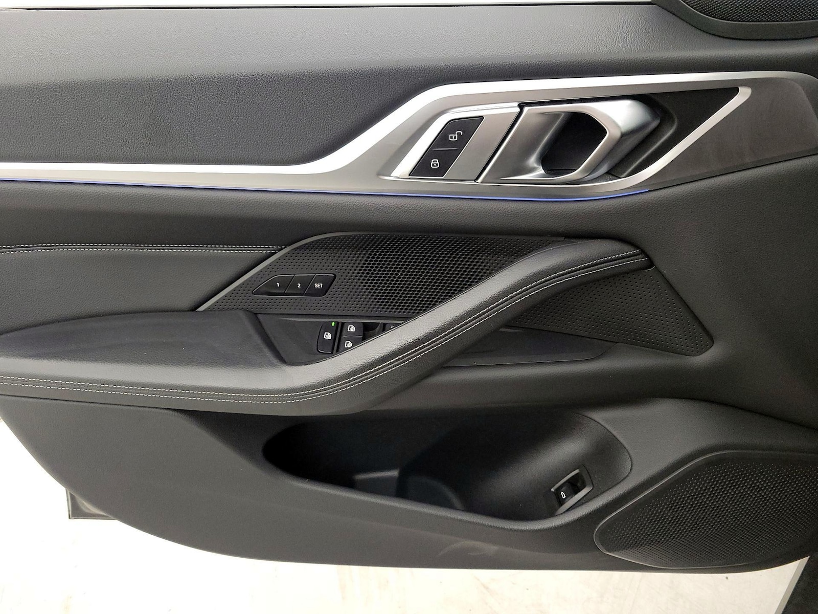 2023 BMW i4 35 - Photo 13