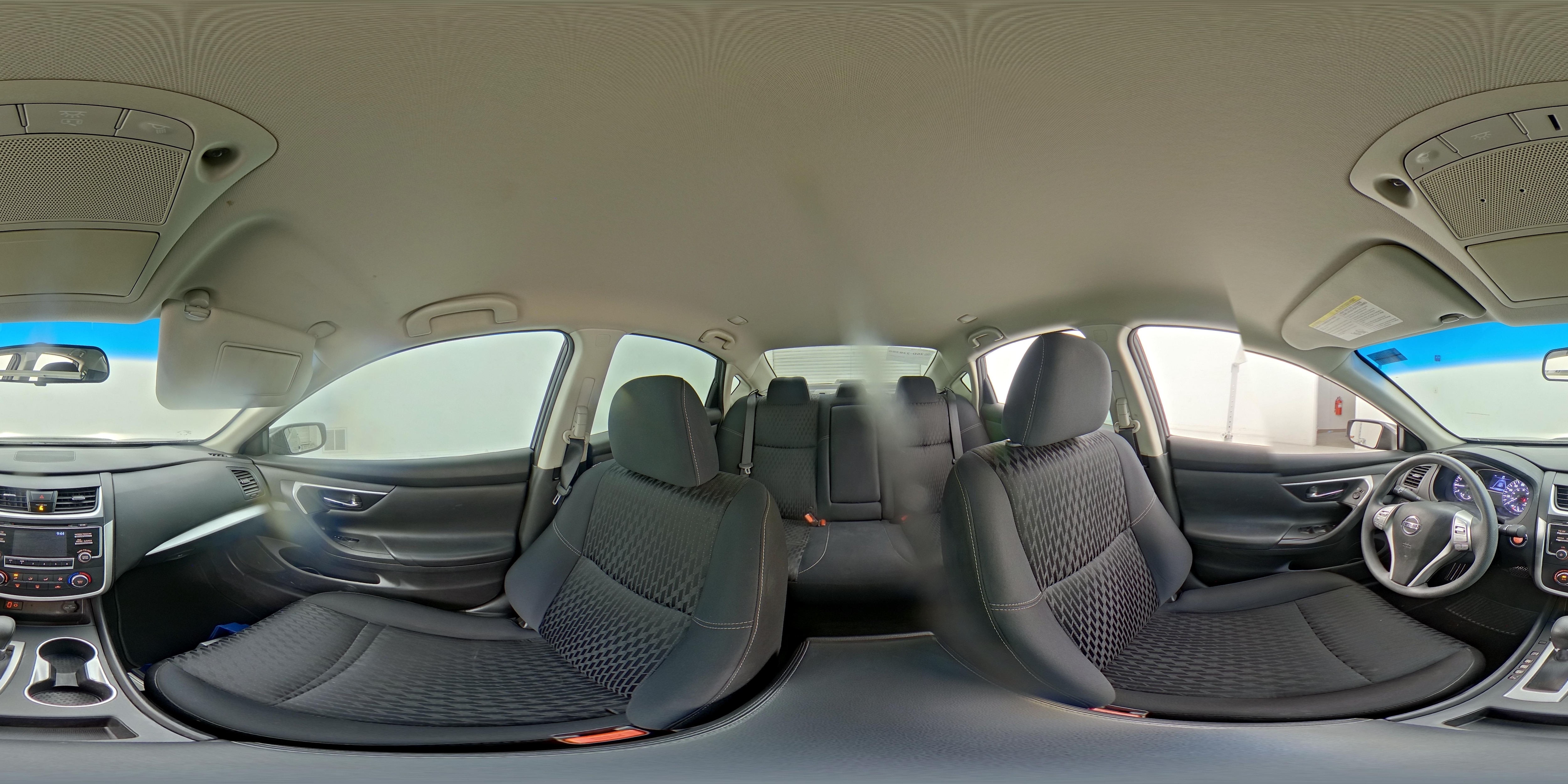 2025 Nissan Altima SV - Photo 24