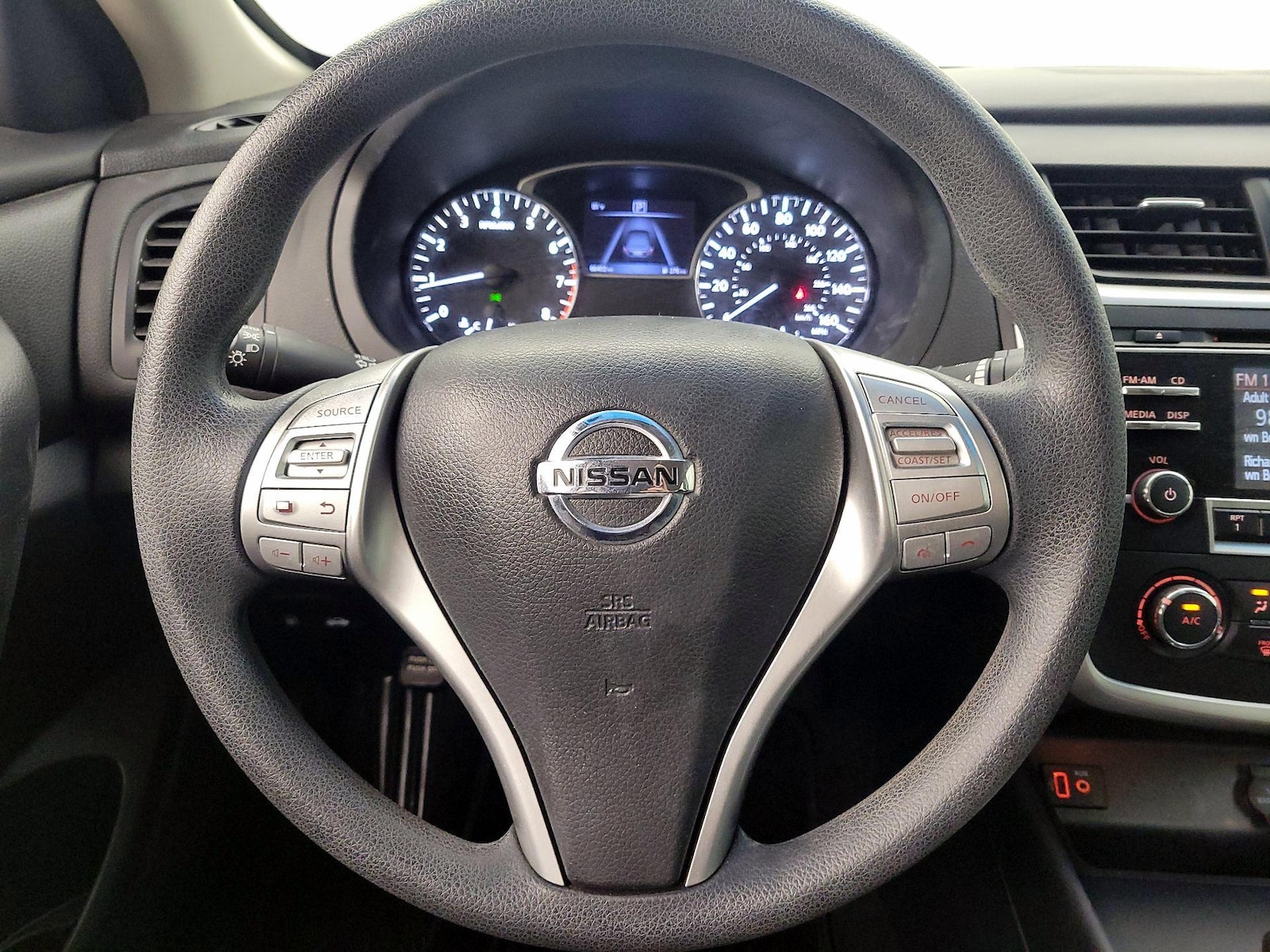 2025 Nissan Altima SV - Photo 11