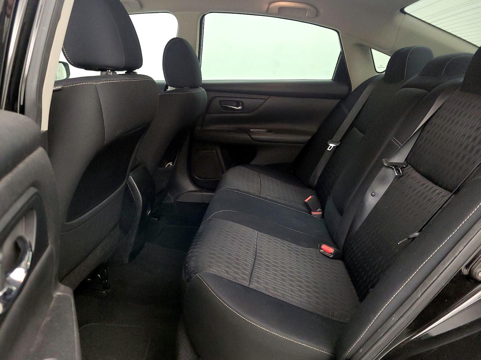 2025 Nissan Altima SV - Photo 20