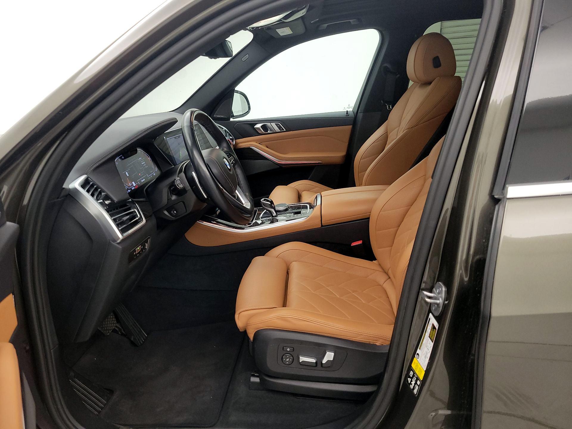 Thumbnail: 2023 BMW X5 - 11