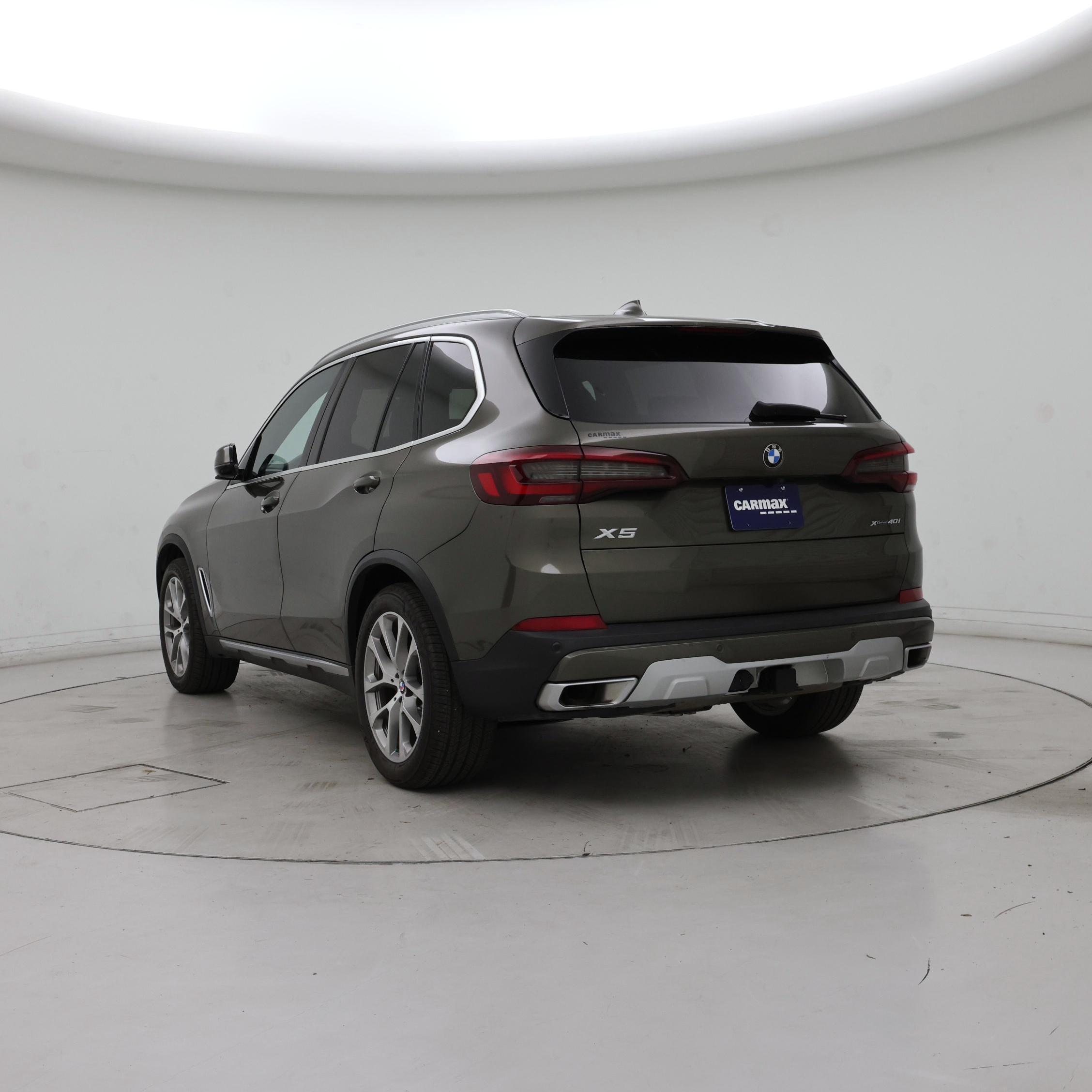 Thumbnail: 2023 BMW X5 - 2
