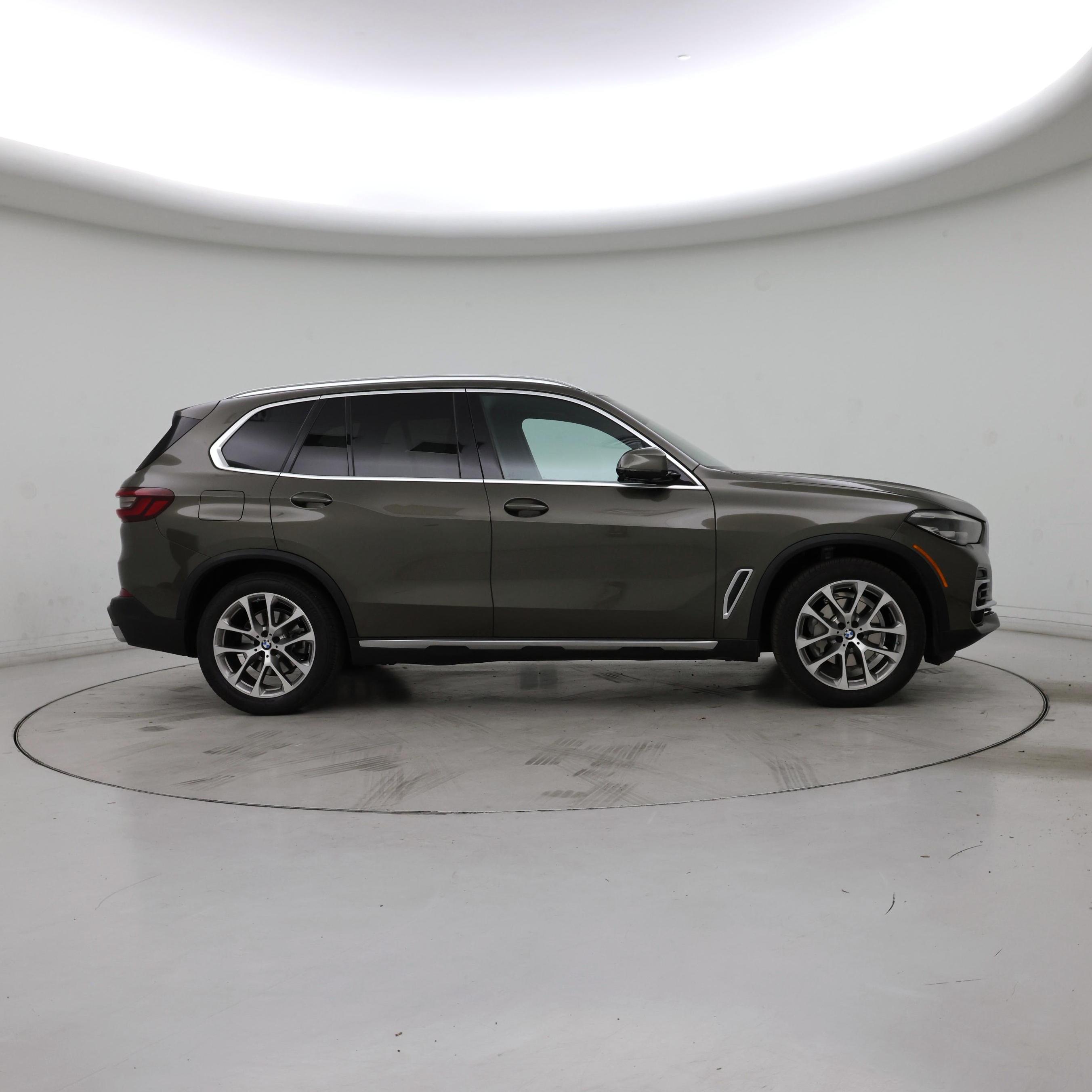 Thumbnail: 2023 BMW X5 - 7