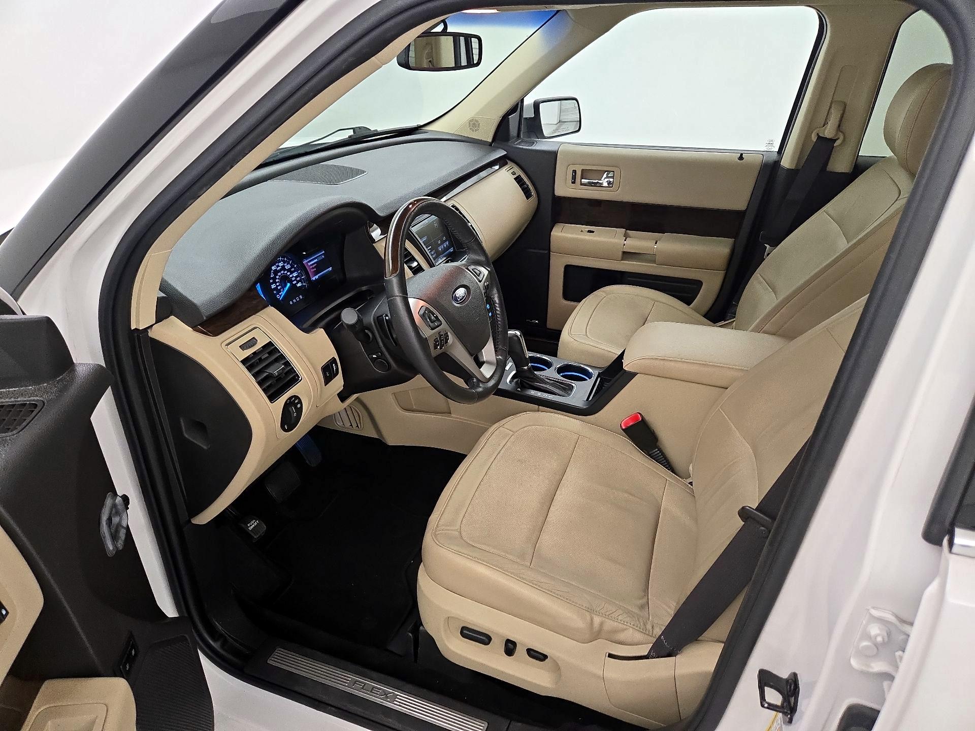Thumbnail: 2014 Ford Flex - 11
