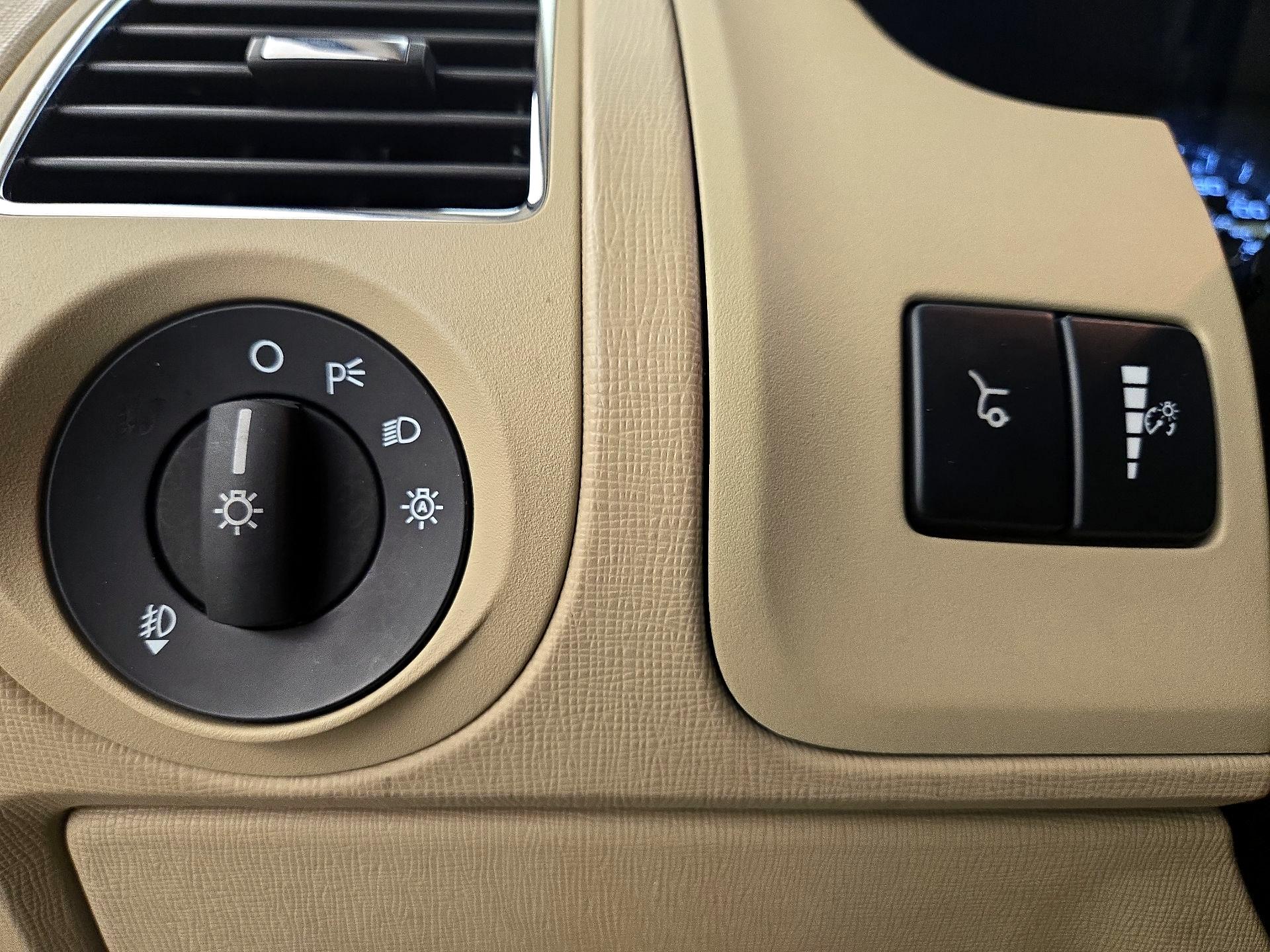 Thumbnail: 2014 Ford Flex - 13