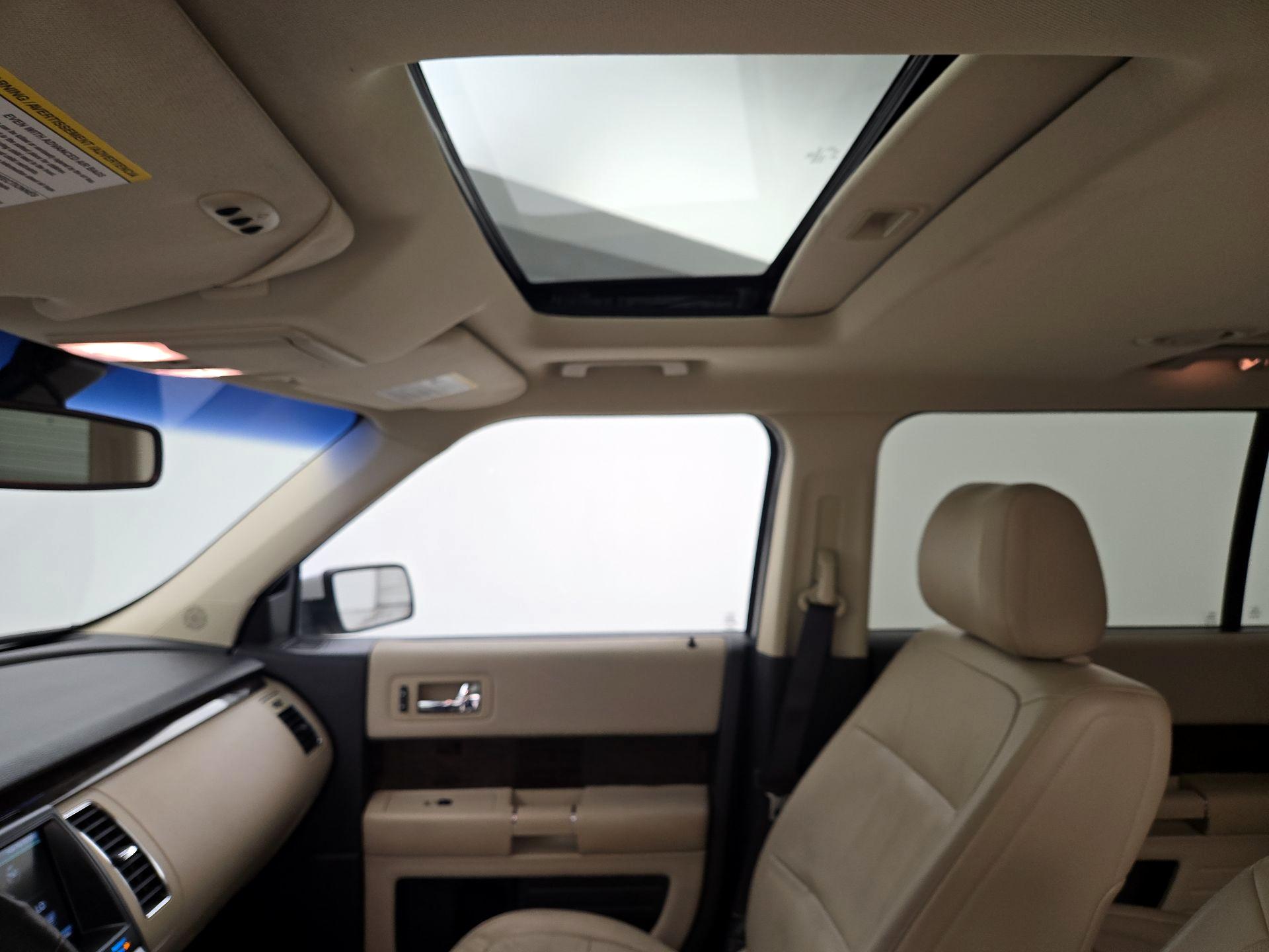 Thumbnail: 2014 Ford Flex - 19
