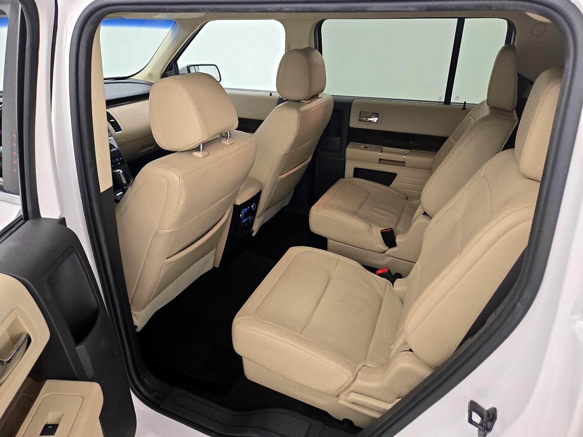 Thumbnail: 2014 Ford Flex - 20