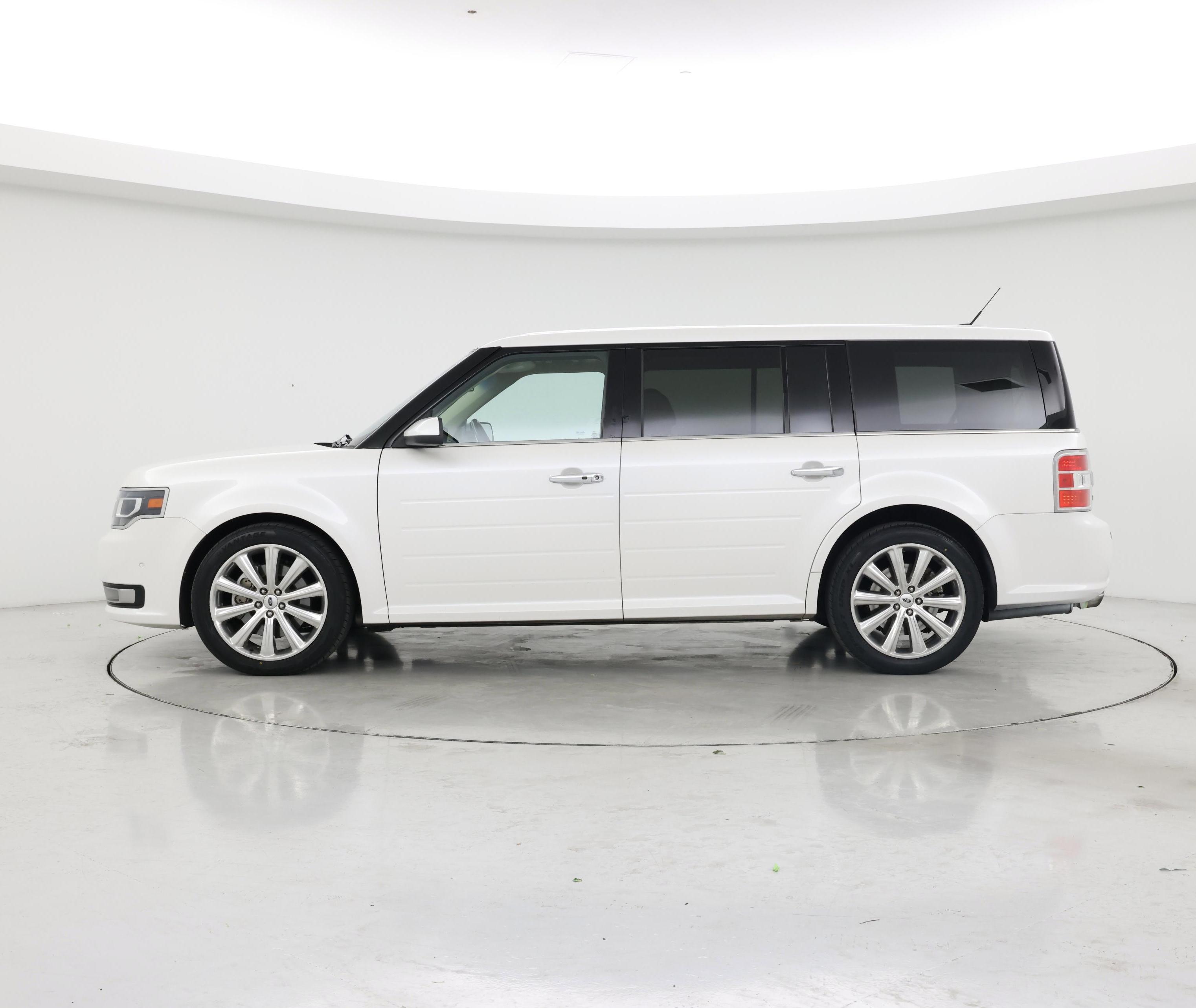 Thumbnail: 2014 Ford Flex - 3