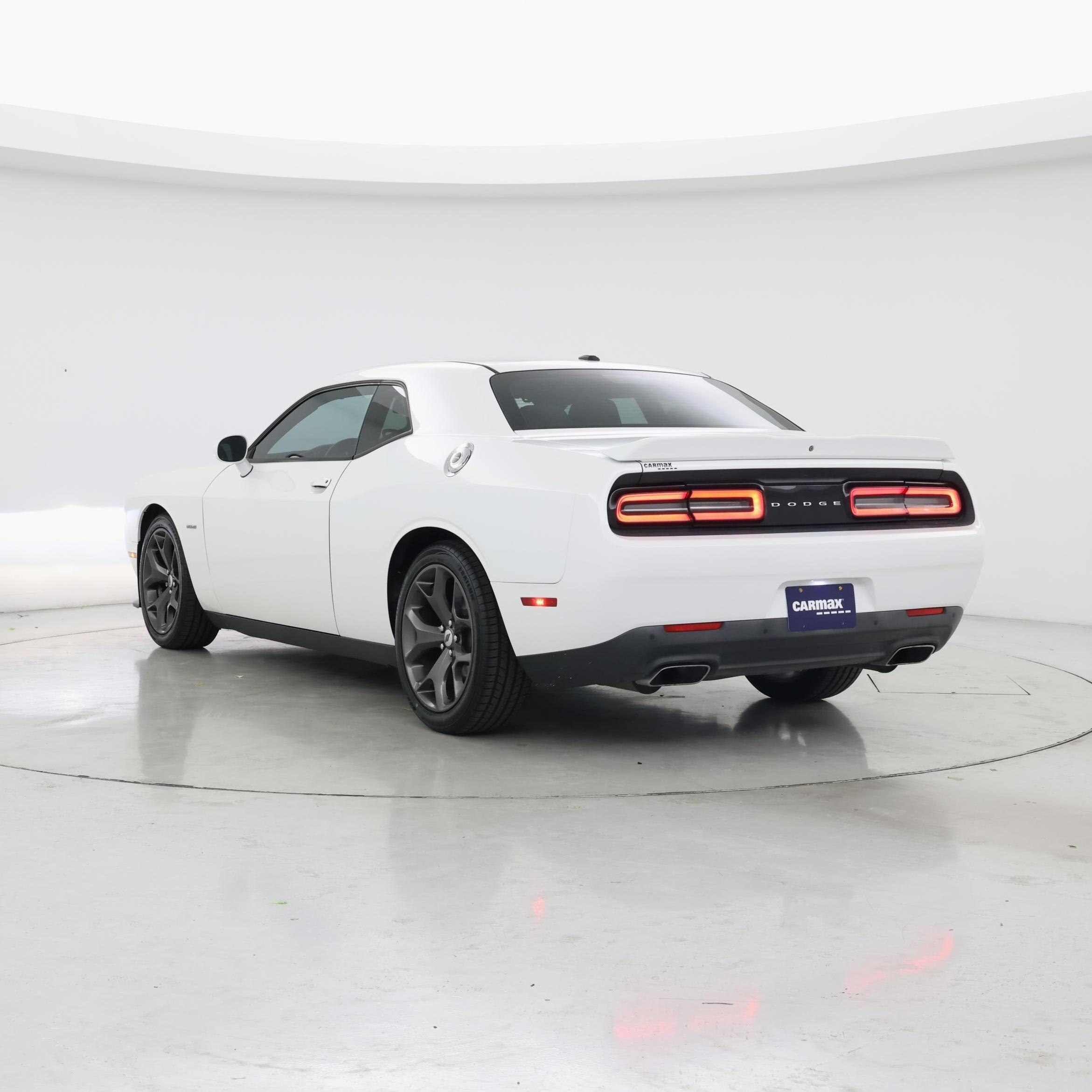 Thumbnail: 2019 Dodge Challenger - 2