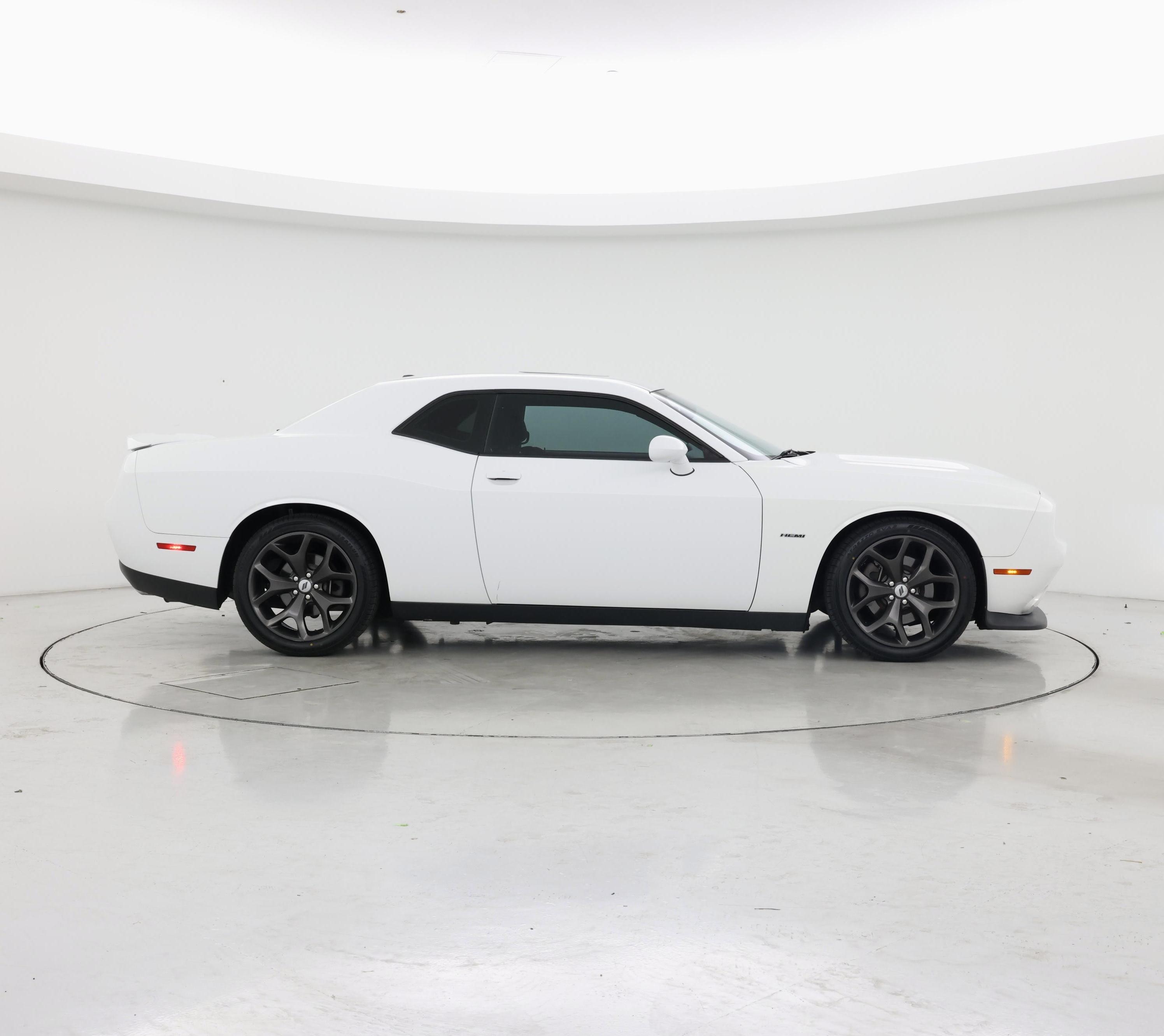 Thumbnail: 2019 Dodge Challenger - 7