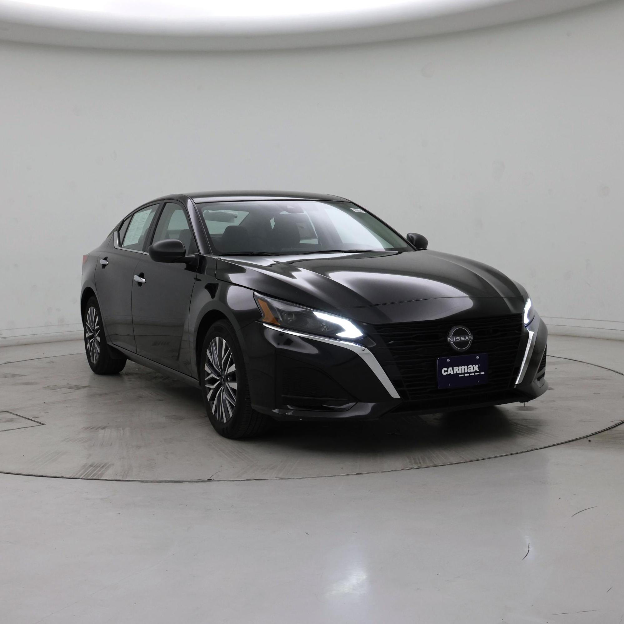 Black 2025 Nissan Altima Sedan Front-Wheel Drive Automatic