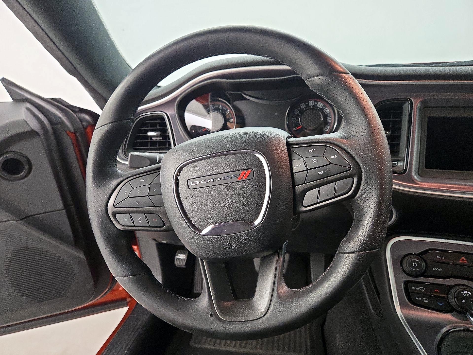 Thumbnail: 2020 Dodge Challenger - 10
